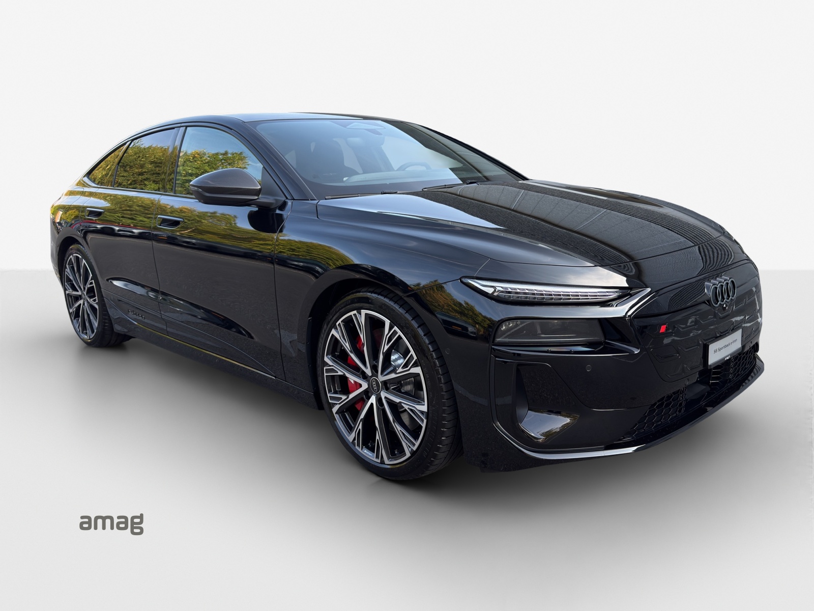 AUDI S6 Sportback e-tron quattro-image-5