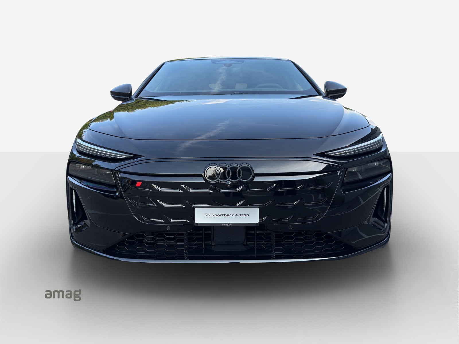 AUDI S6 Sportback e-tron quattro-image-6