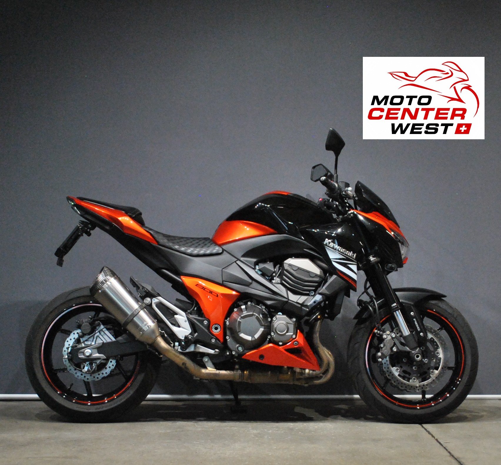 KAWASAKI Z 800 ABS-showroom-element-1