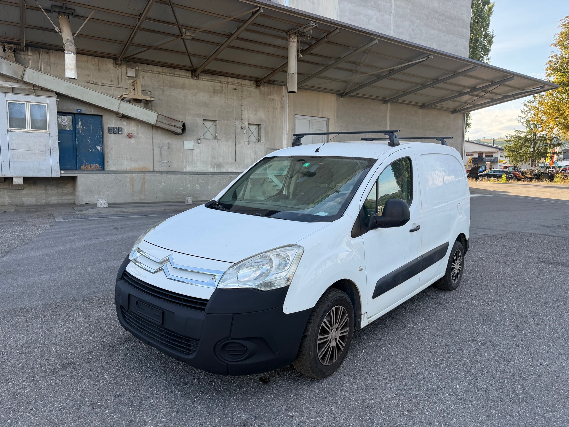 CITROEN Berlingo 1.6i 600