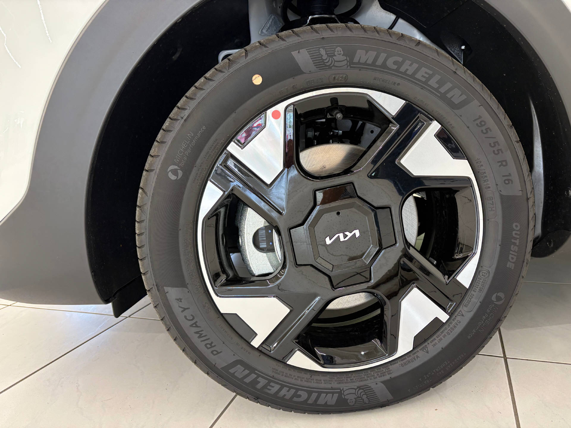 KIA Stonic 1.0 T-GDi-image-13