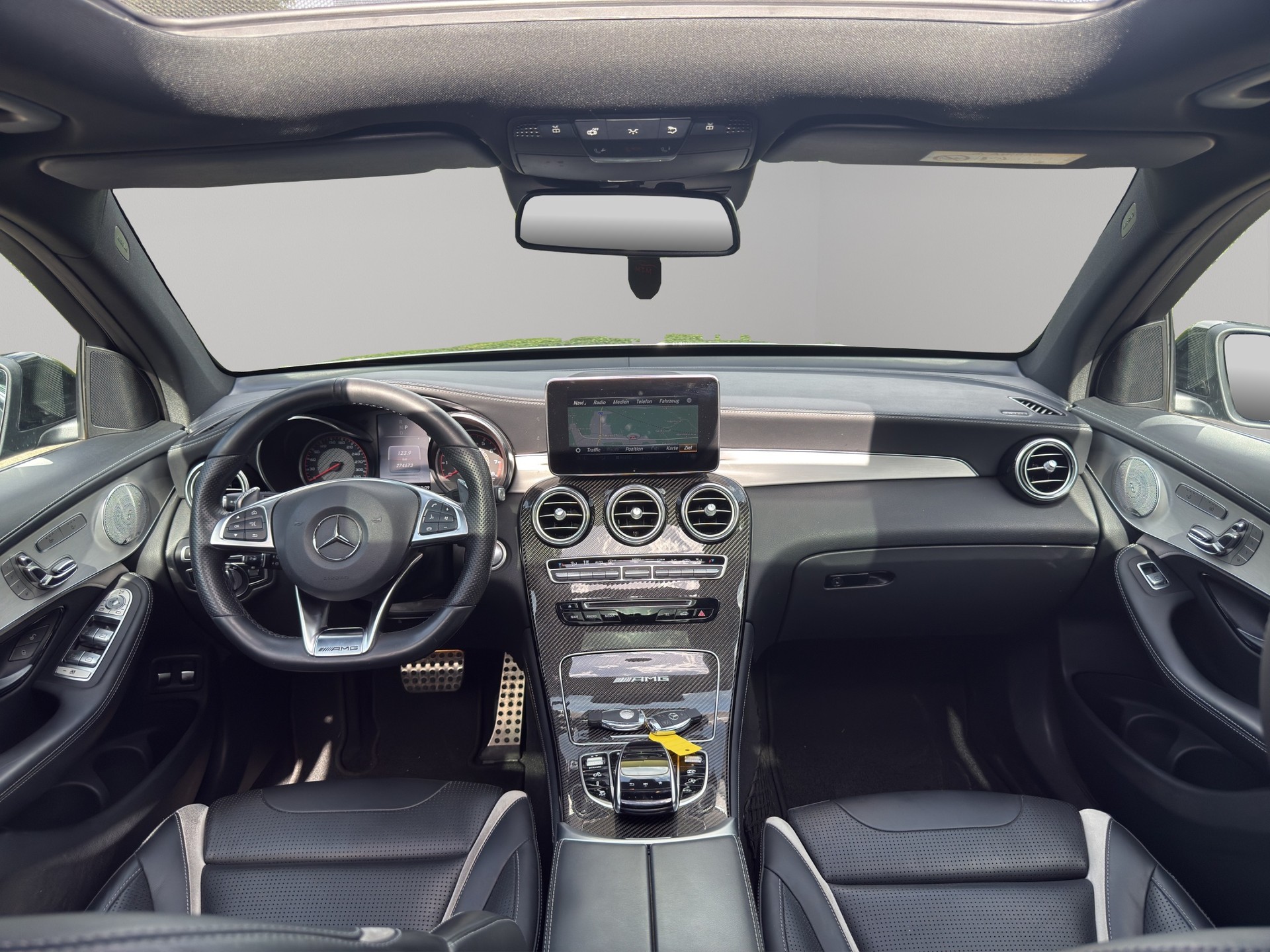 MERCEDES-BENZ GLC 63 S AMG 4Matic+ 9G-Tronic-image-18