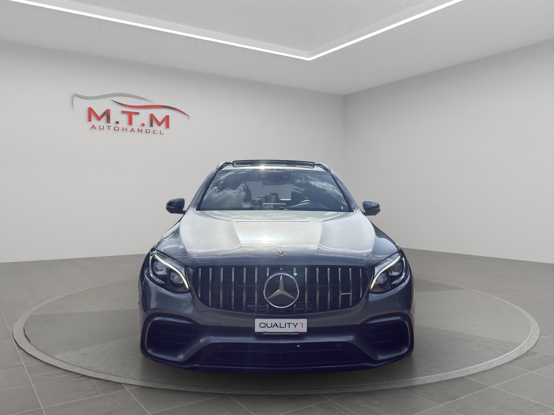 MERCEDES-BENZ GLC 63 S AMG 4Matic+ 9G-Tronic-image-2