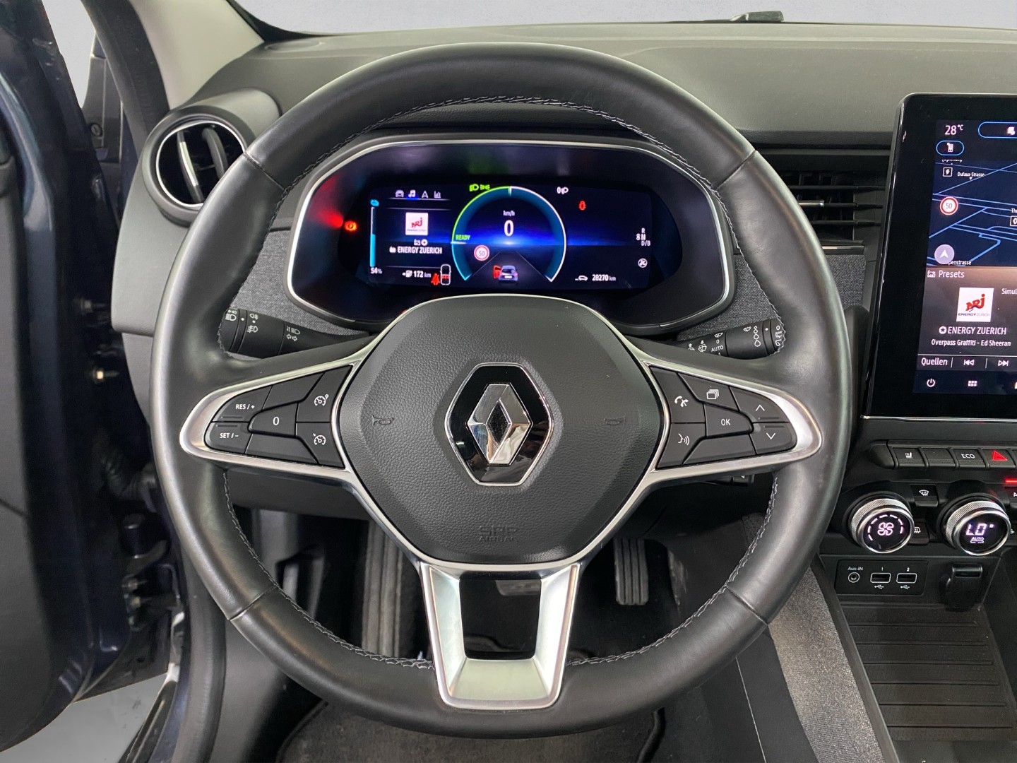 RENAULT Zoe Intens R135 (incl. Batterie)-image-10
