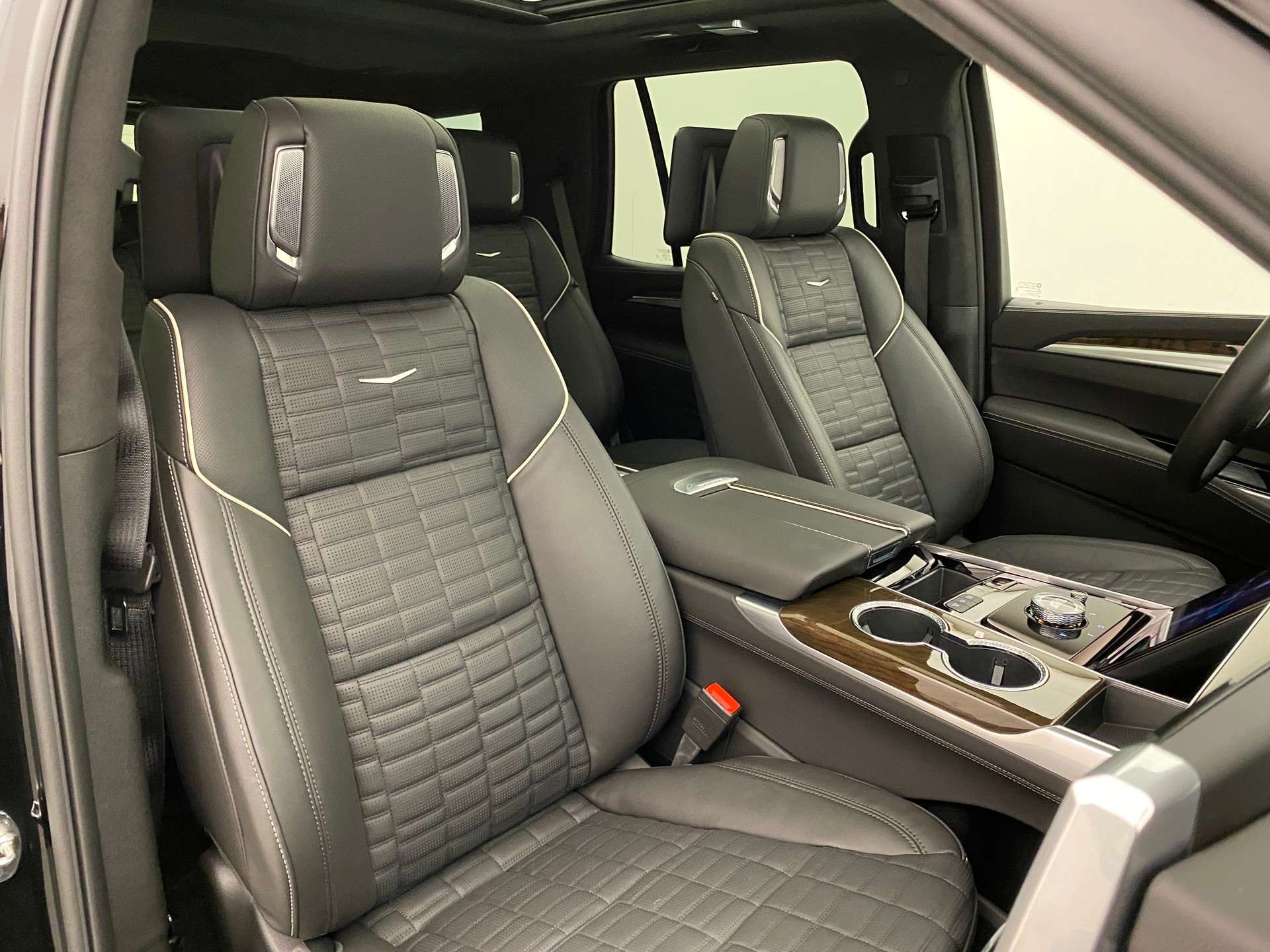 CADILLAC Escalade Platinum Sport-image-10