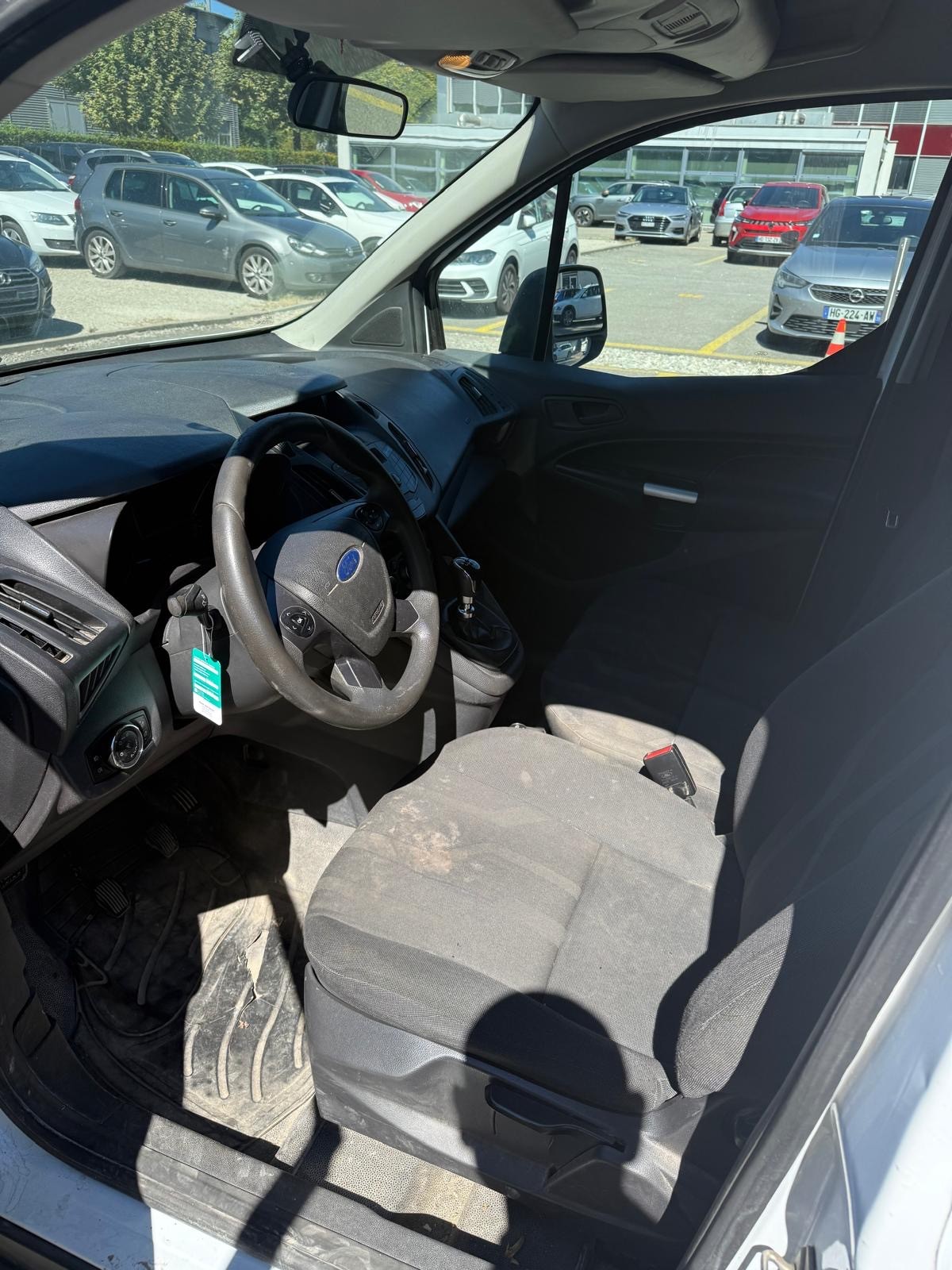 FORD Transit Connect Van T200 1.0 EcoBoost Trend-image-6