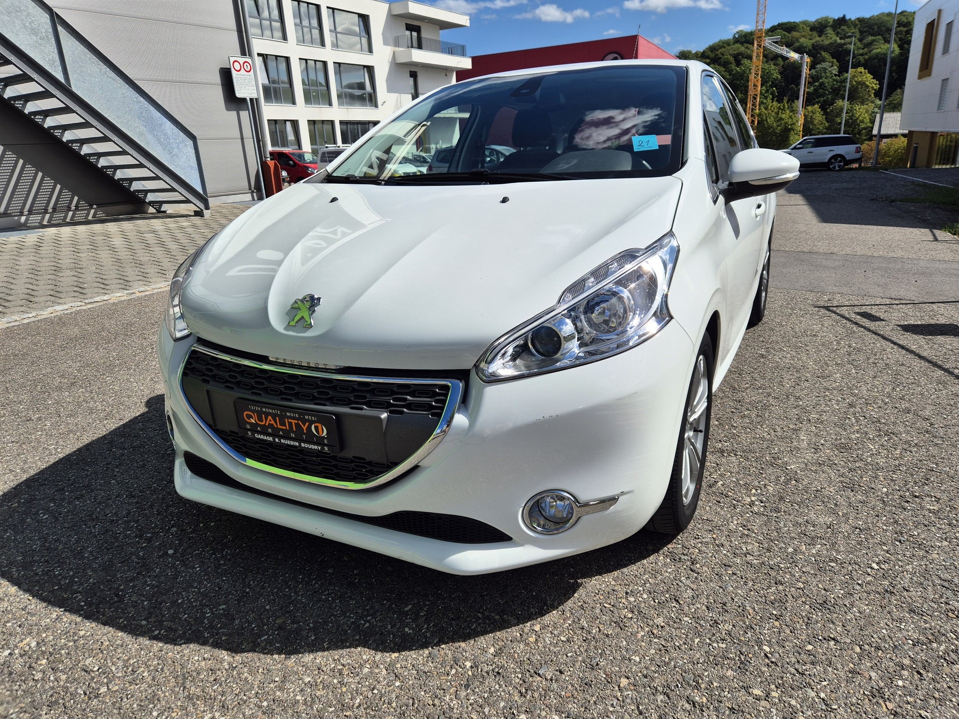 PEUGEOT 208 1.6 VTI Allure Automatik-image-1