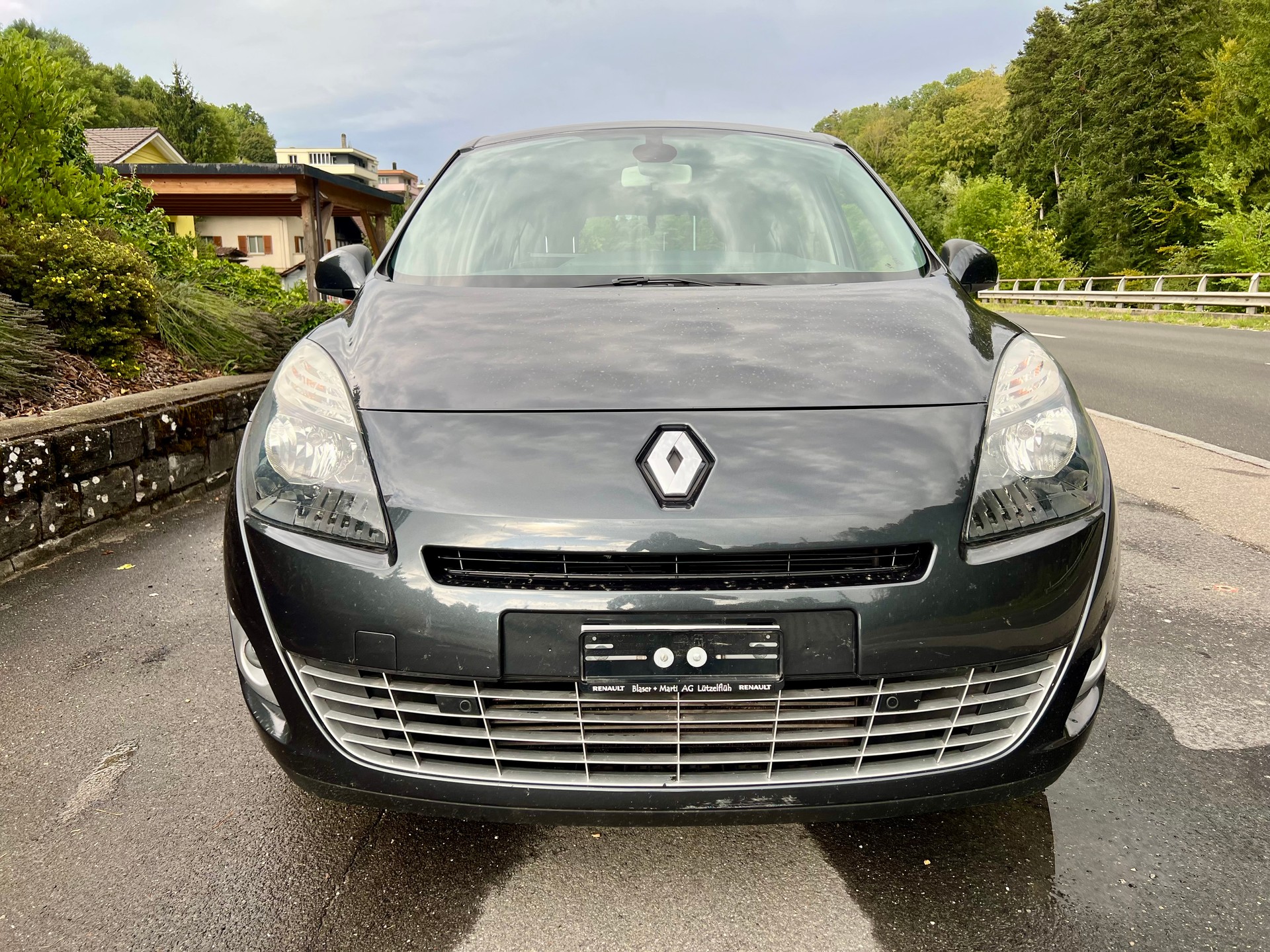 RENAULT Grand Scénic 1.5 dCi Dynamique-image-5