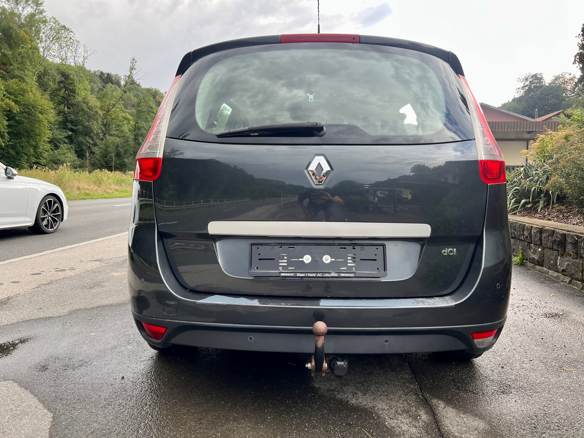 RENAULT Grand Scénic 1.5 dCi Dynamique-image-3