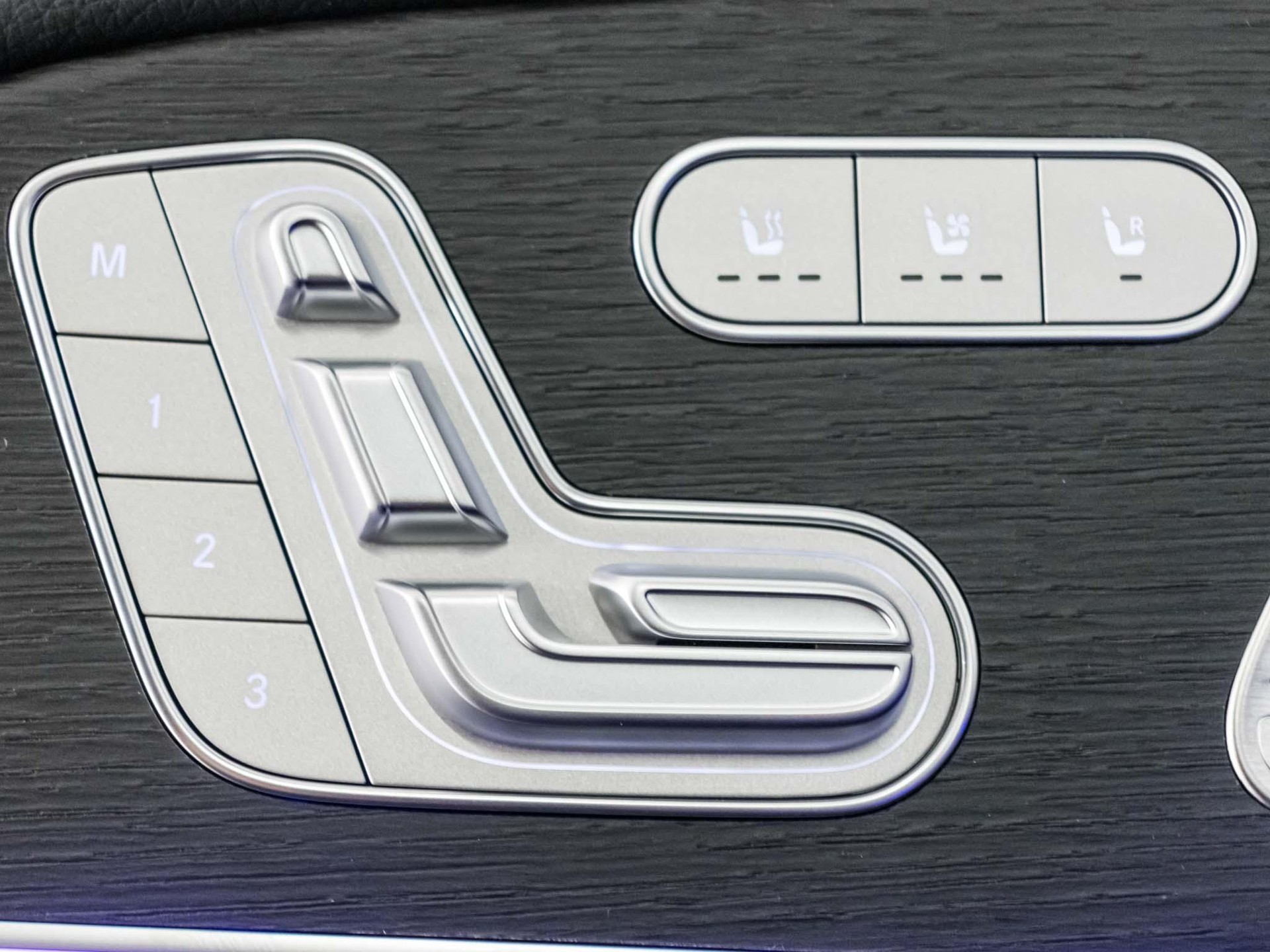 MERCEDES-BENZ GLE 450 d 4MATIC-image-11