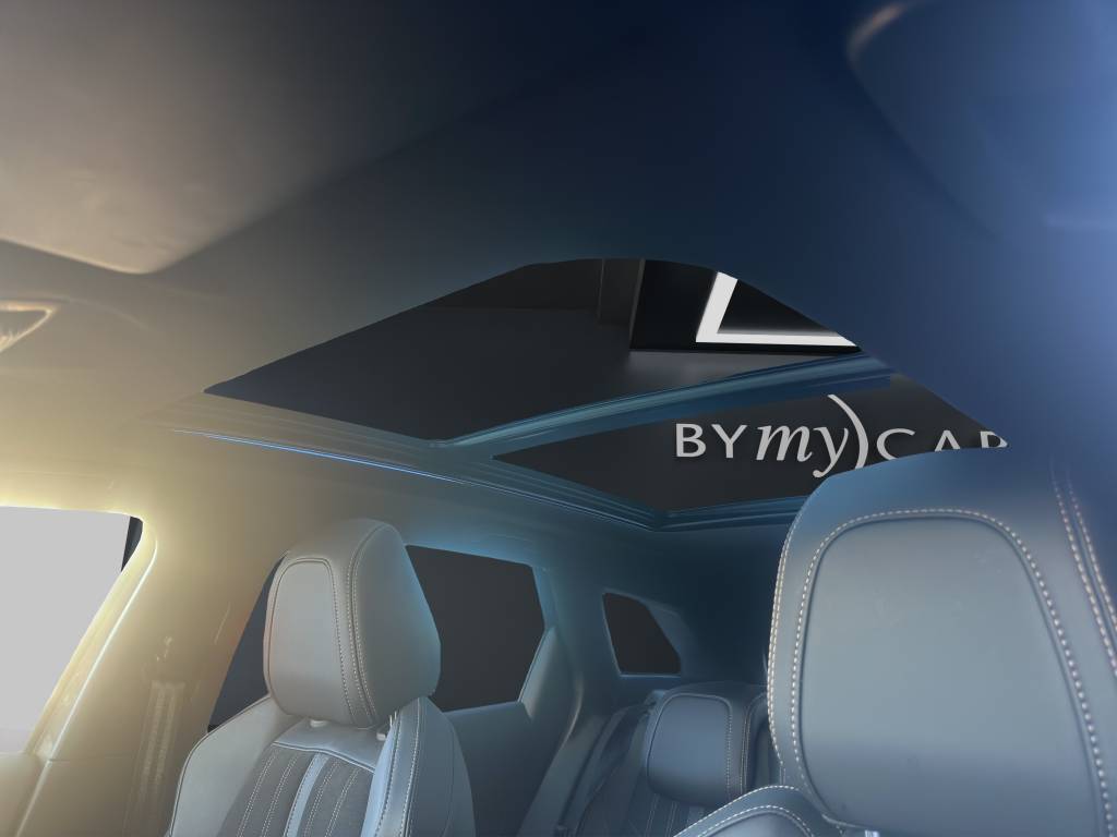 PEUGEOT 3008 300e Hybrid4 GT Pack EAT8-image-9