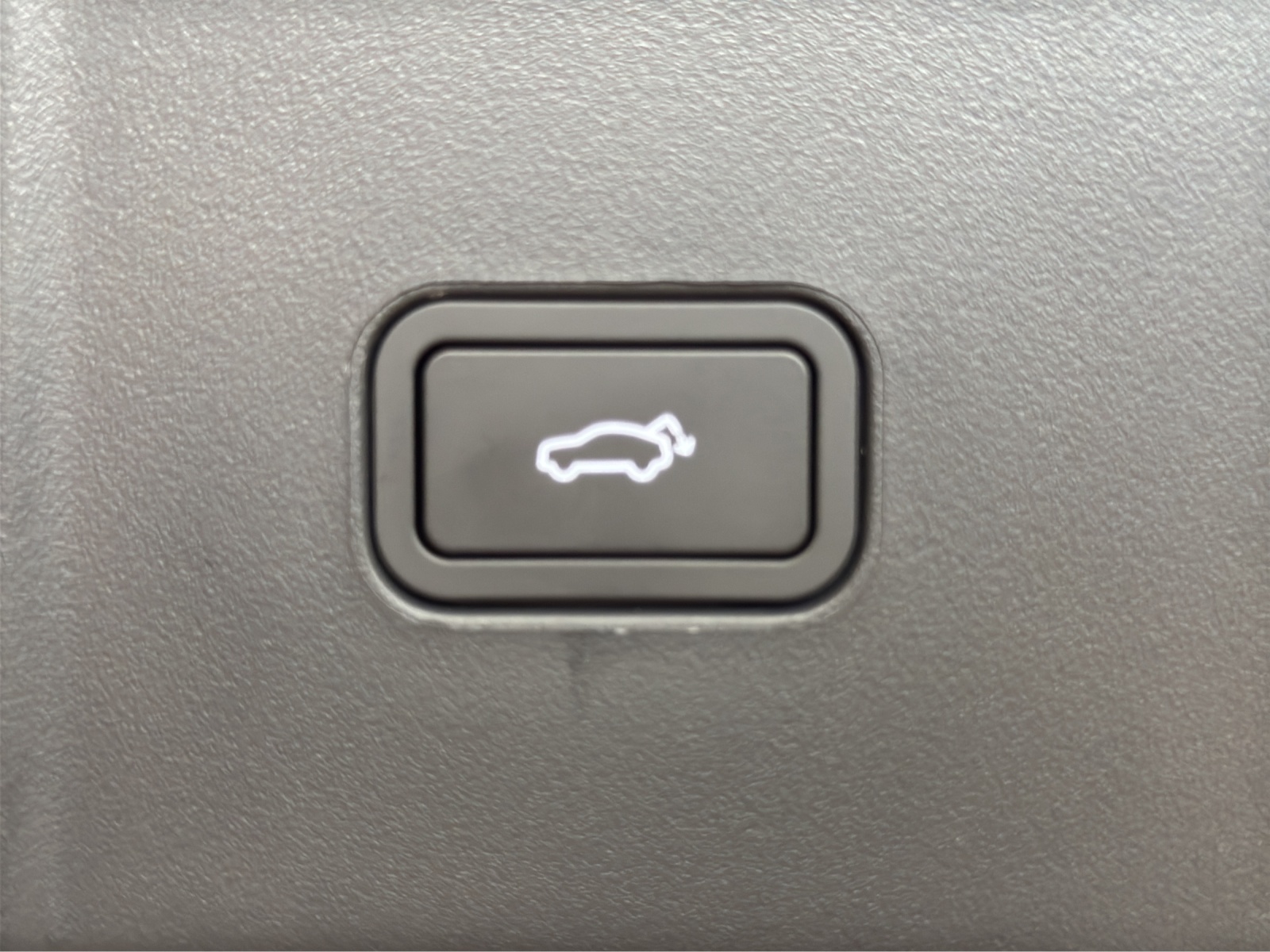 LYNK & CO 08 1.5 PHEV More-image-15