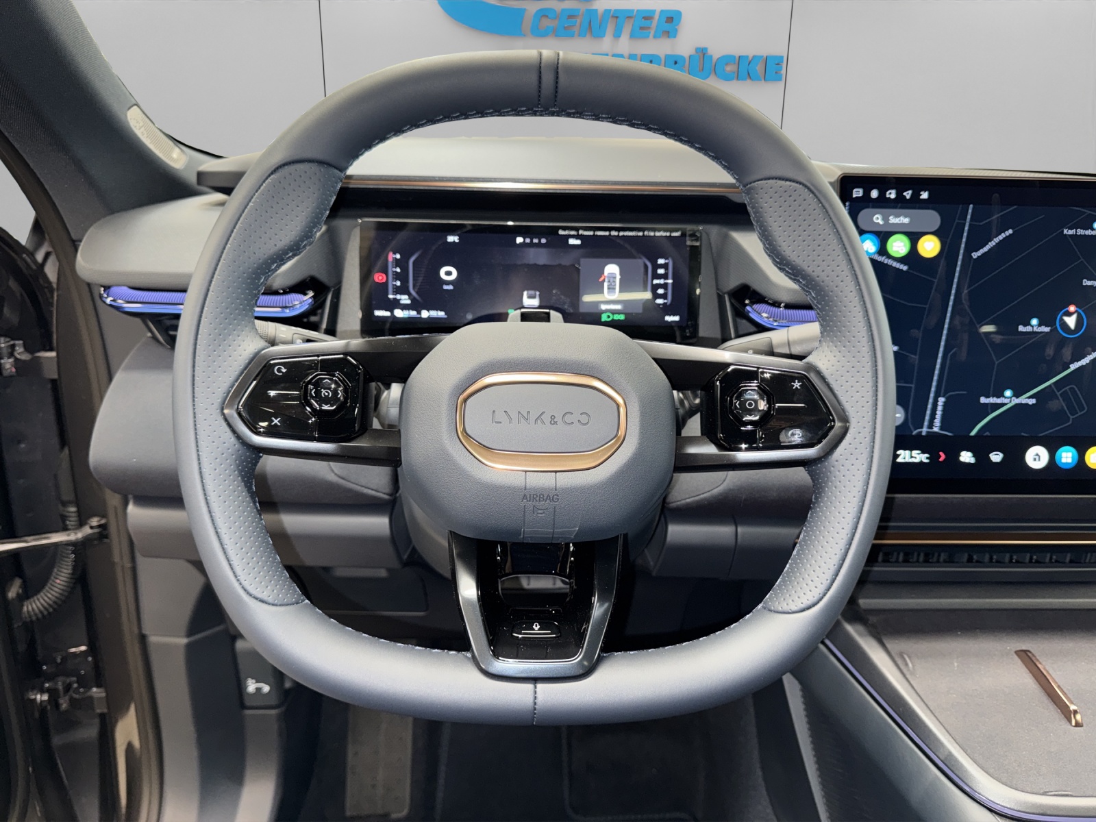 LYNK & CO 08 1.5 PHEV More-image-8