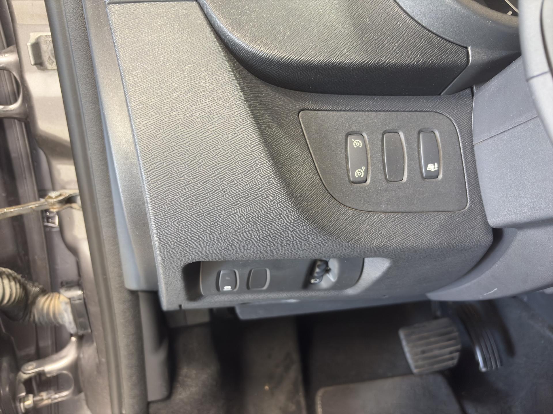 RENAULT Kangoo 1.2 16V Turbo Dynamique EDC-image-19