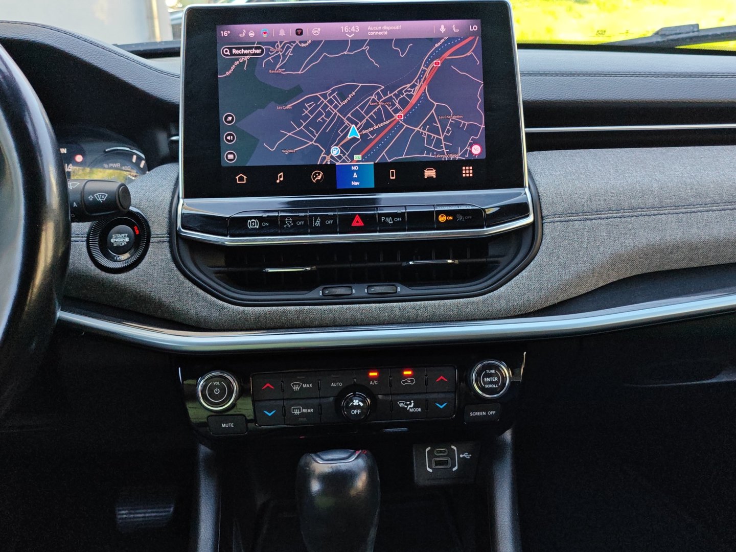 JEEP Compass 1.3 T PHEV Longitude AWD – ACC, Uconnect GPS, 2 l/100 km [Expertisé + Garantie 12 mois]-image-17