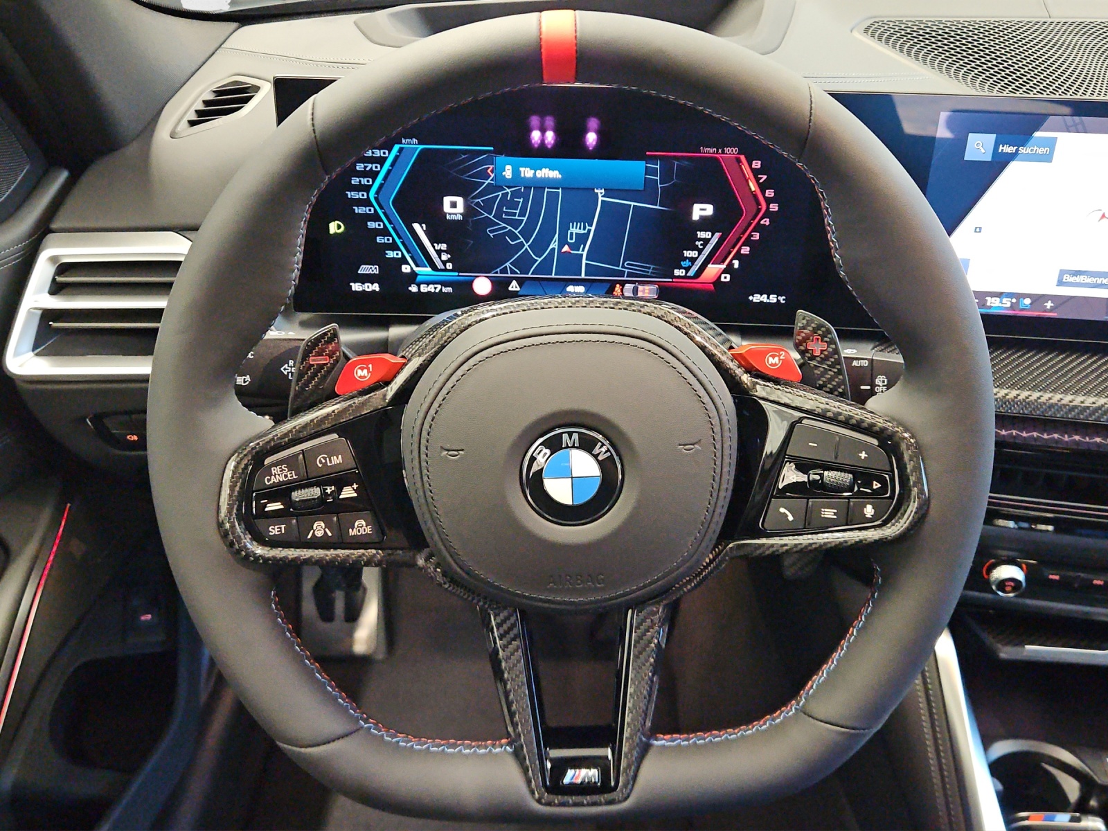 BMW M3 Competition xDrive Touring-image-11
