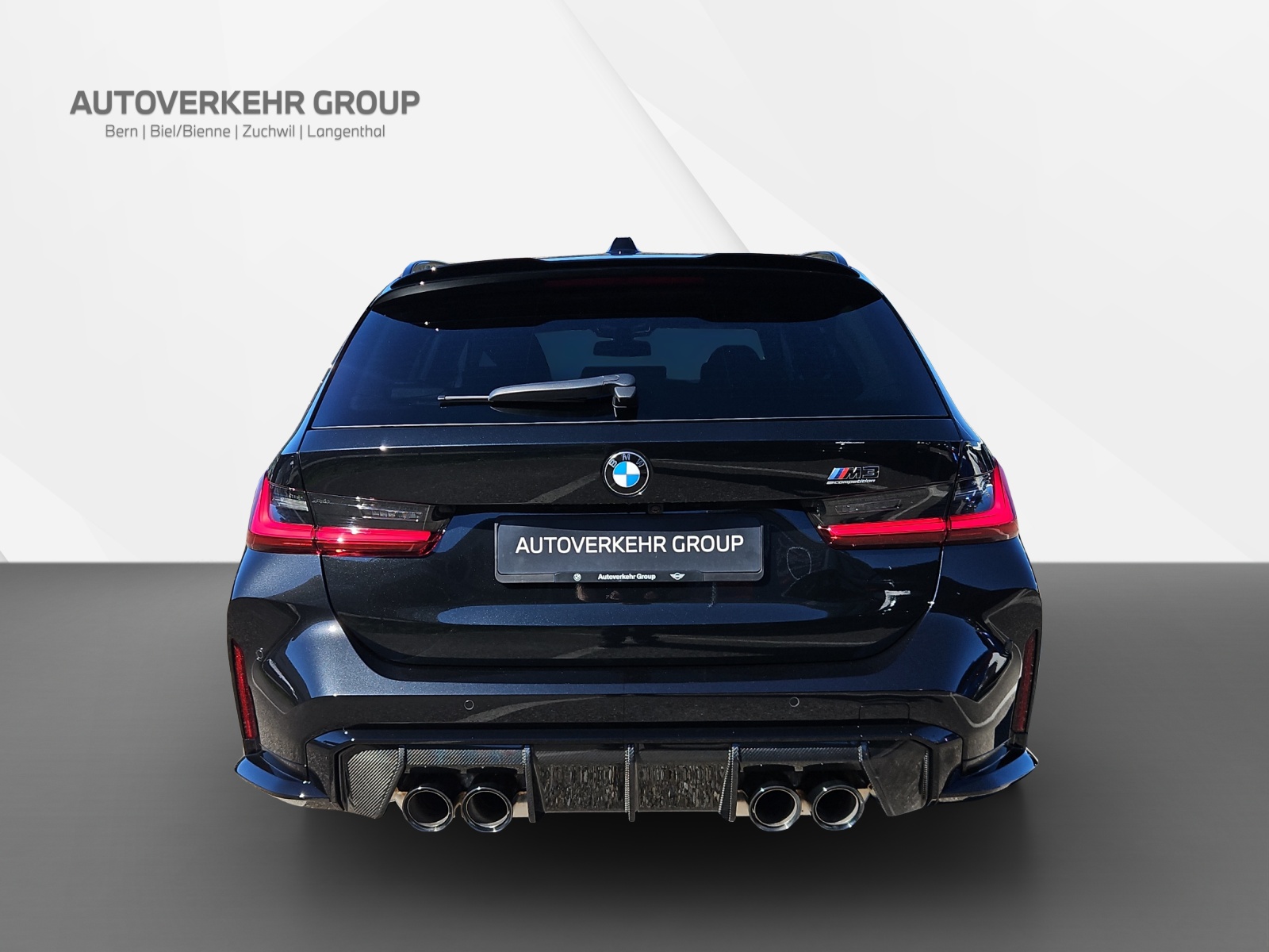BMW M3 Competition xDrive Touring-image-4