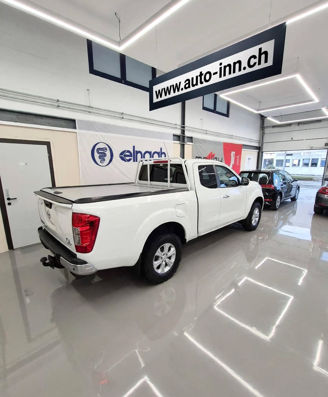NISSAN Navara King Cab Acenta 2.3 dCi 4WD-image-4