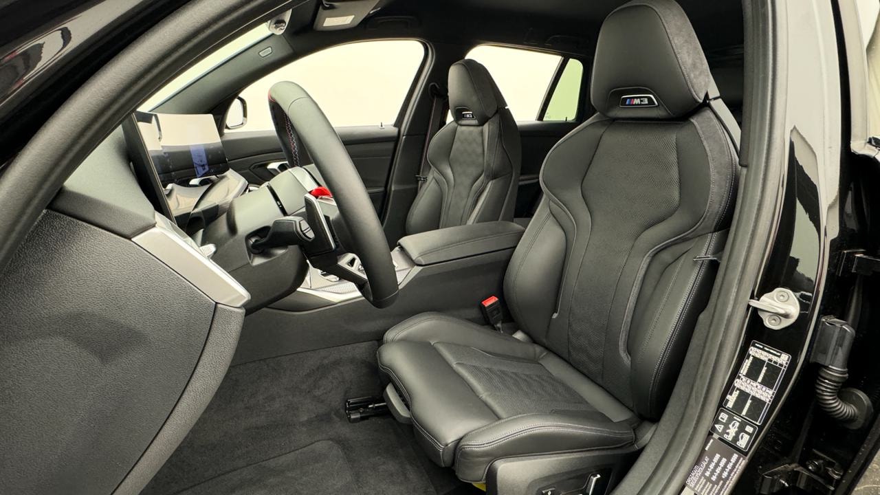 BMW M3 Touring xDrive Competition M-image-4