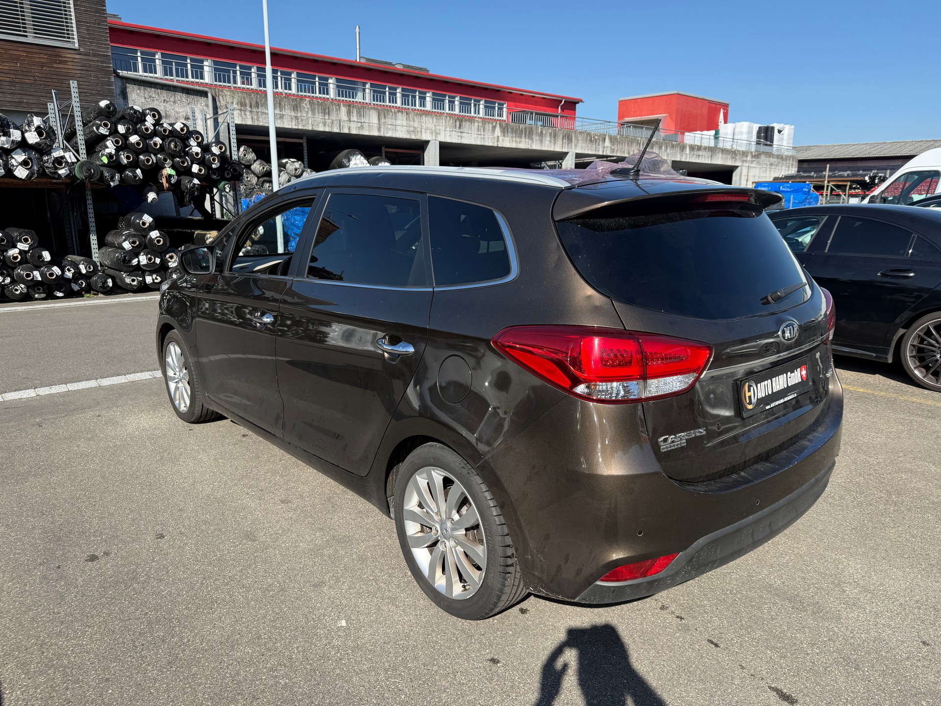 KIA Carens 1.7 CRDi Trend DCT-image-5