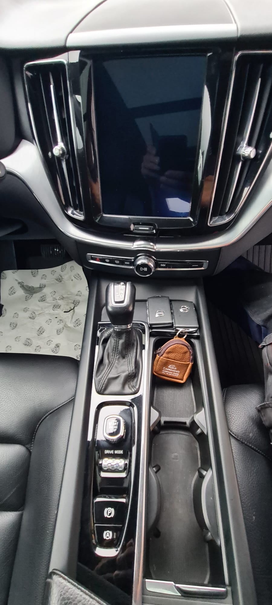 VOLVO XC60 T5 Momentum Geartronic-image-5