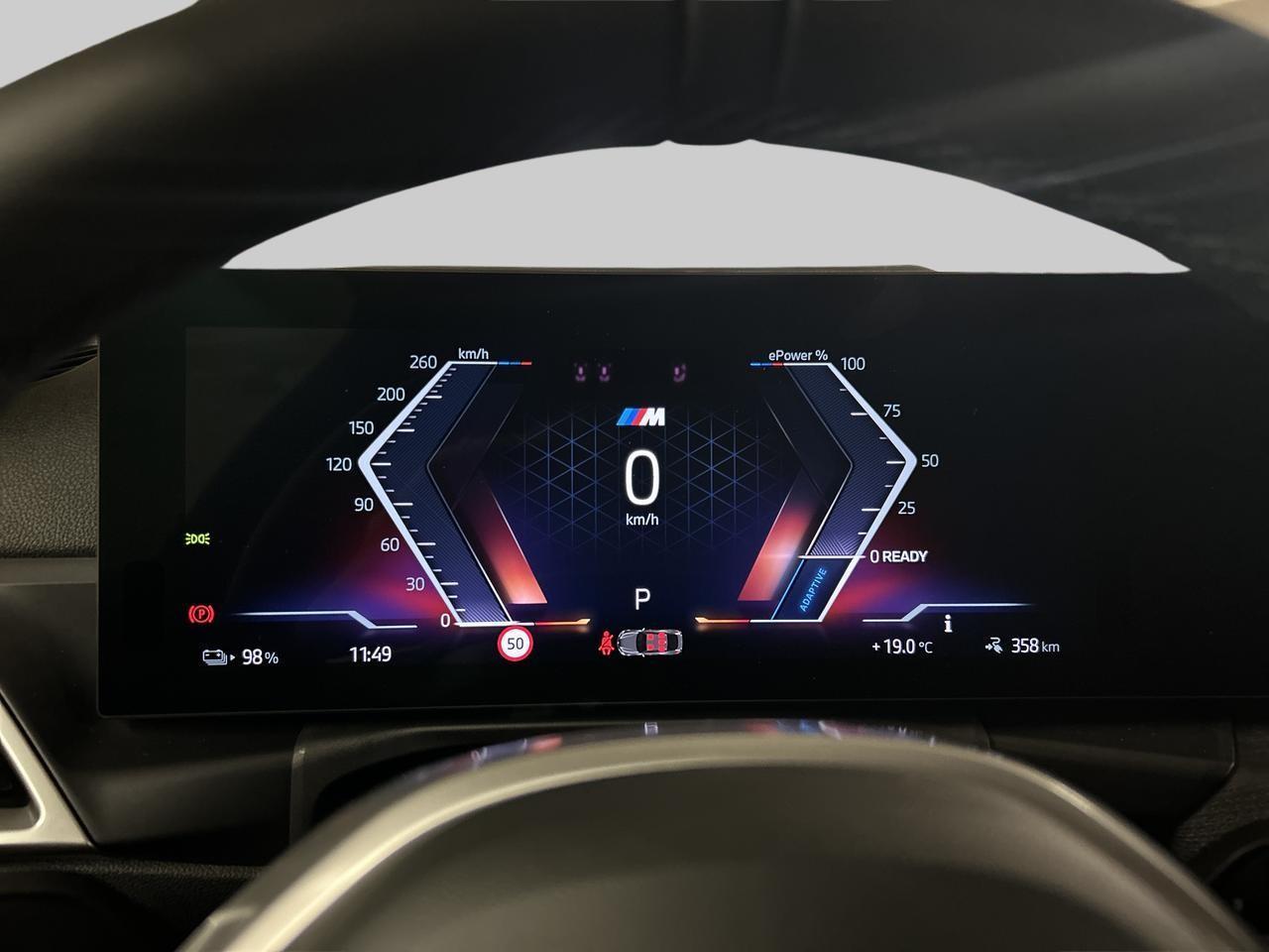 BMW i4 xDrive40 M Sport Pro-image-15