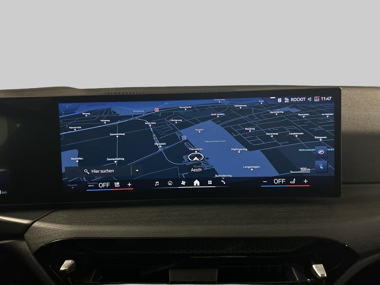 BMW i4 xDrive40 M Sport Pro-image-17