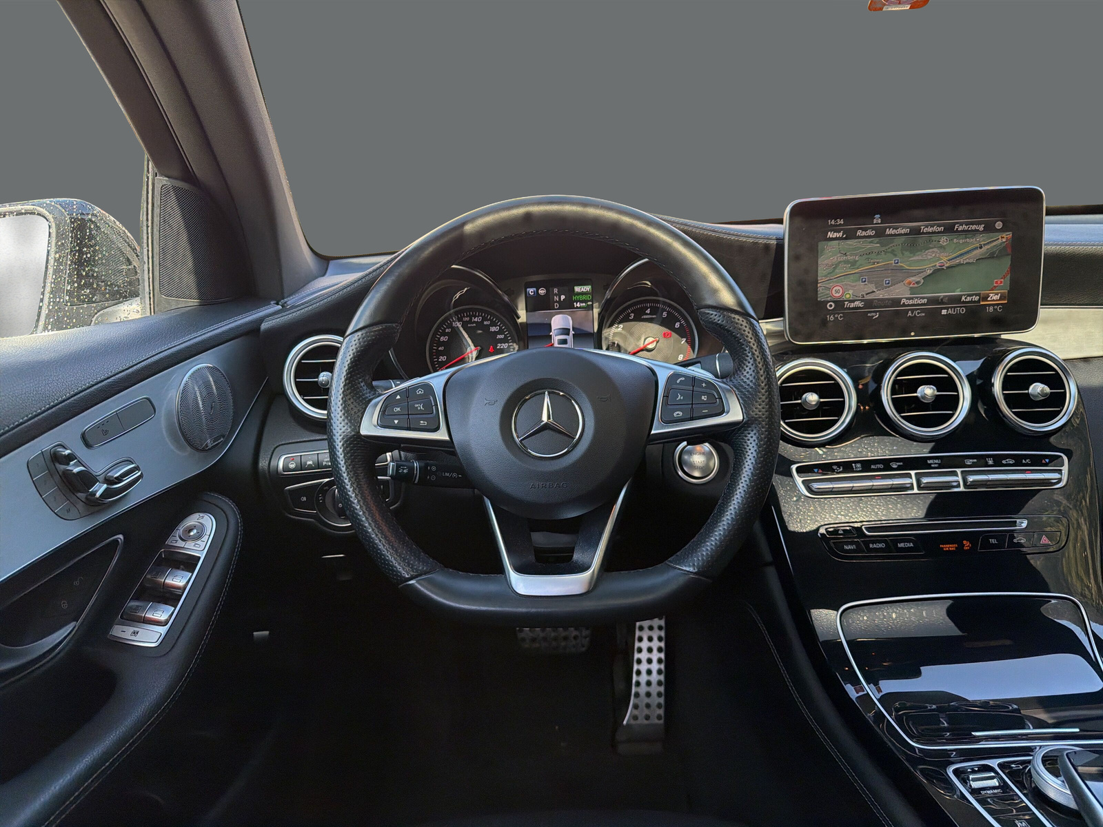 MERCEDES-BENZ GLC Coupé 350 e AMG 4Mat-image-9