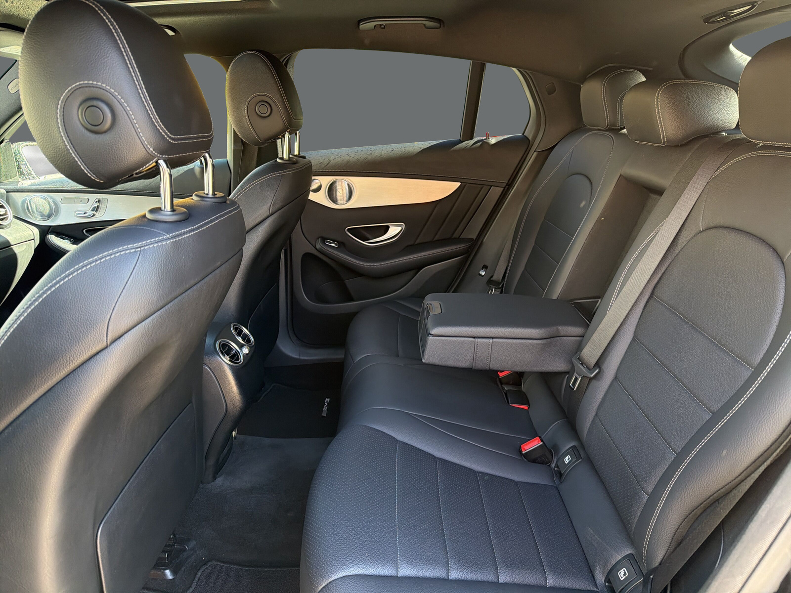 MERCEDES-BENZ GLC Coupé 350 e AMG 4Mat-image-13