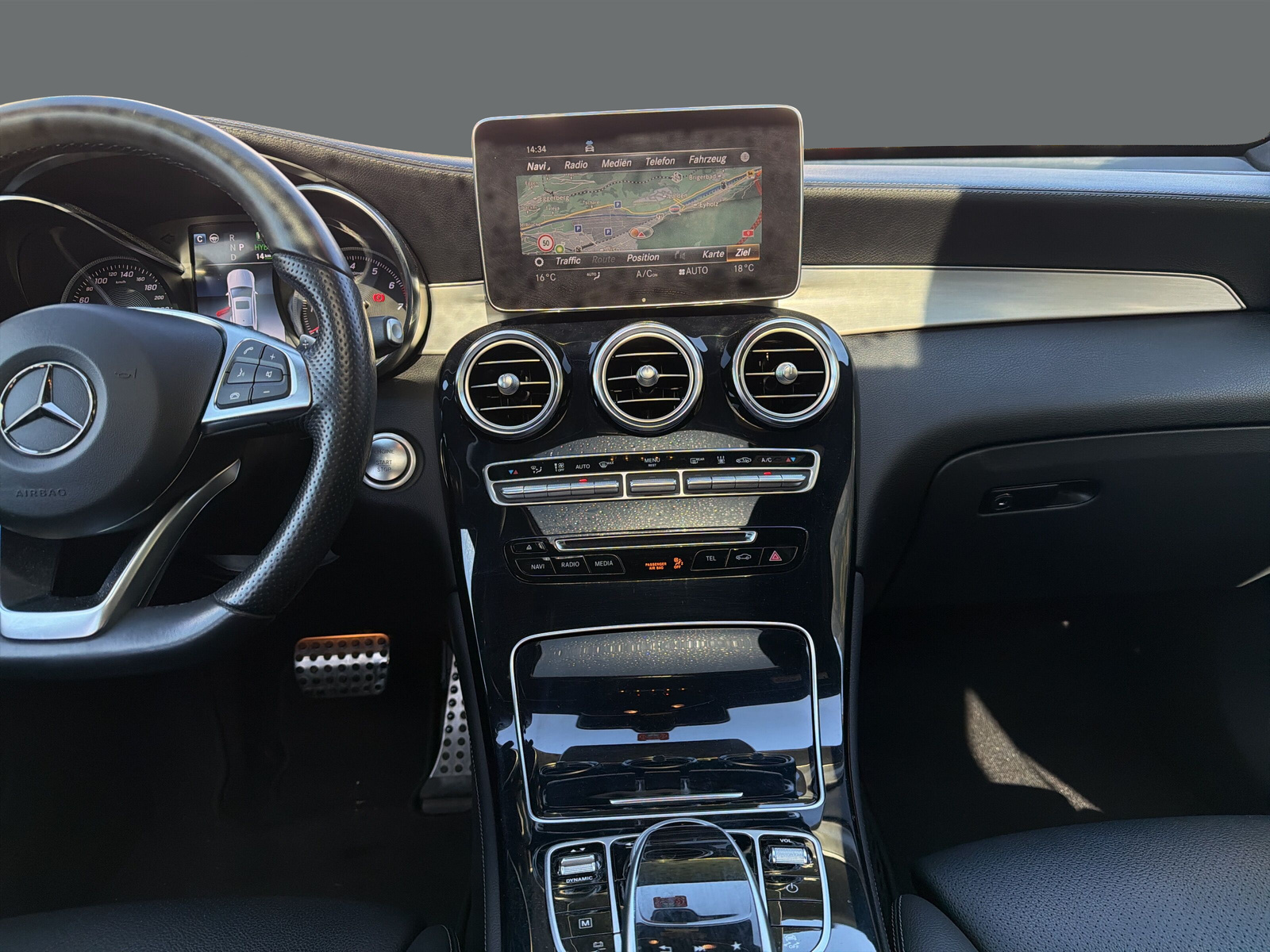 MERCEDES-BENZ GLC Coupé 350 e AMG 4Mat-image-14