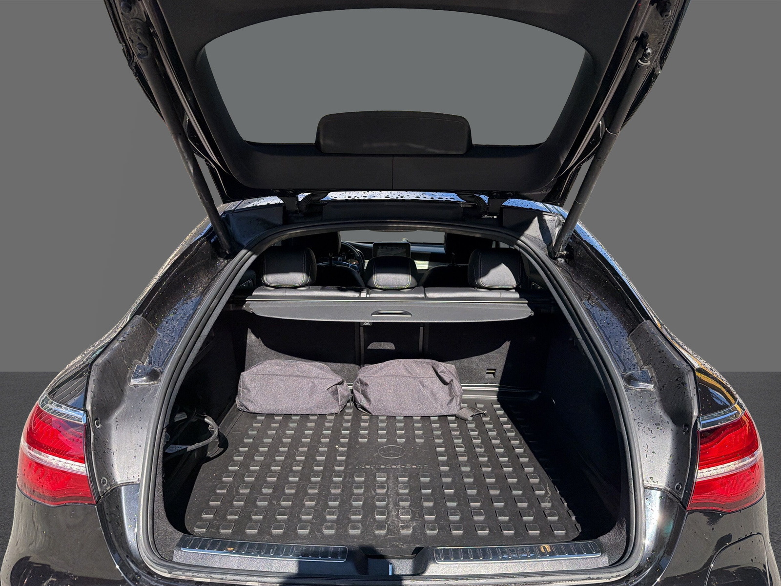 MERCEDES-BENZ GLC Coupé 350 e AMG 4Mat-image-19