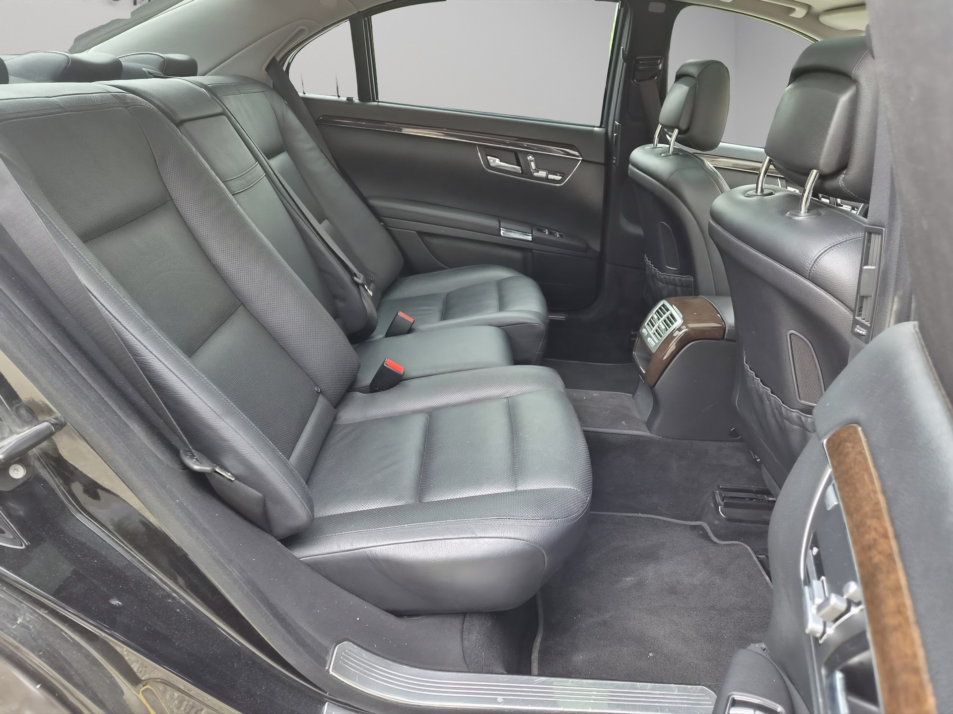 MERCEDES-BENZ S 350 L BlueTEC 7G-Tronic-image-13