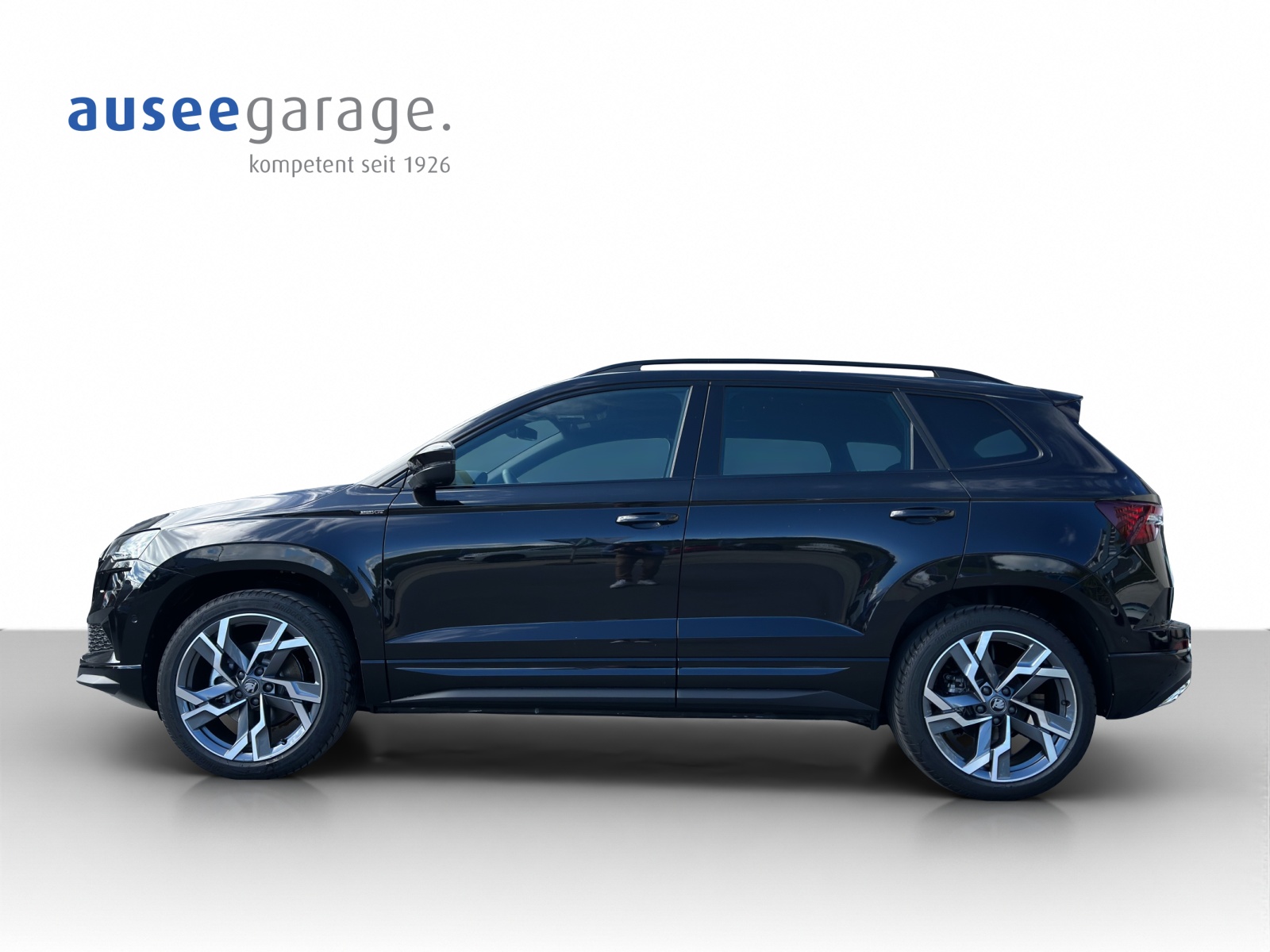 SKODA Karoq 2.0 TSI SportLine 4x4 DSG-image-1
