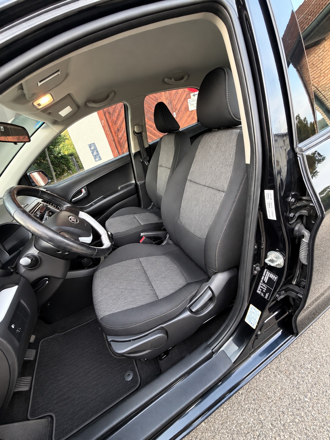 KIA 1.0 12V Style | Frisch MFK & Service | Klima & Bluetooth-image-6