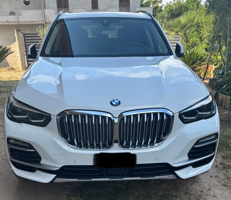 BMW 30d xDrive-image-0