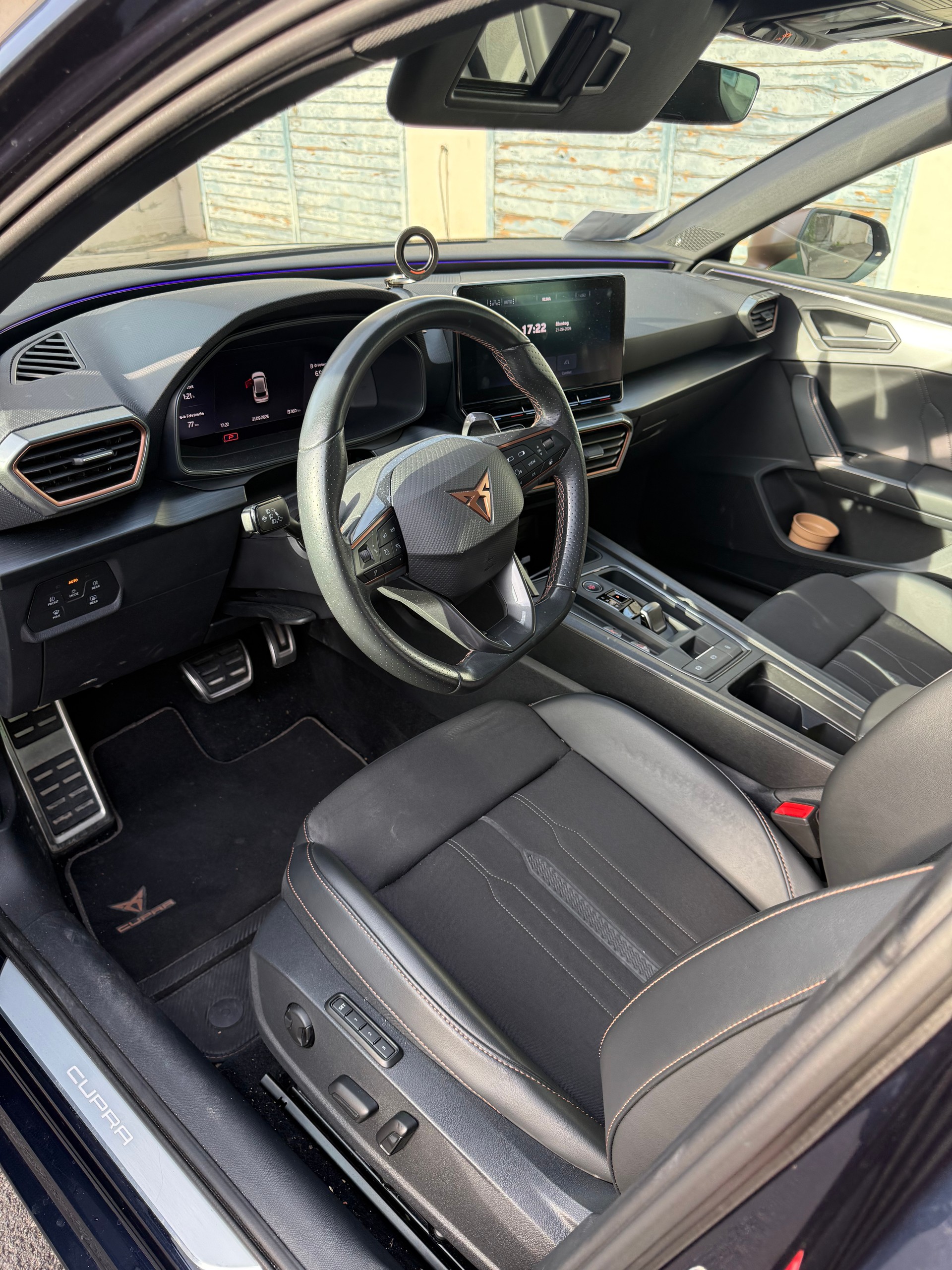 CUPRA 2.0 TSI 245 DSG-image-4