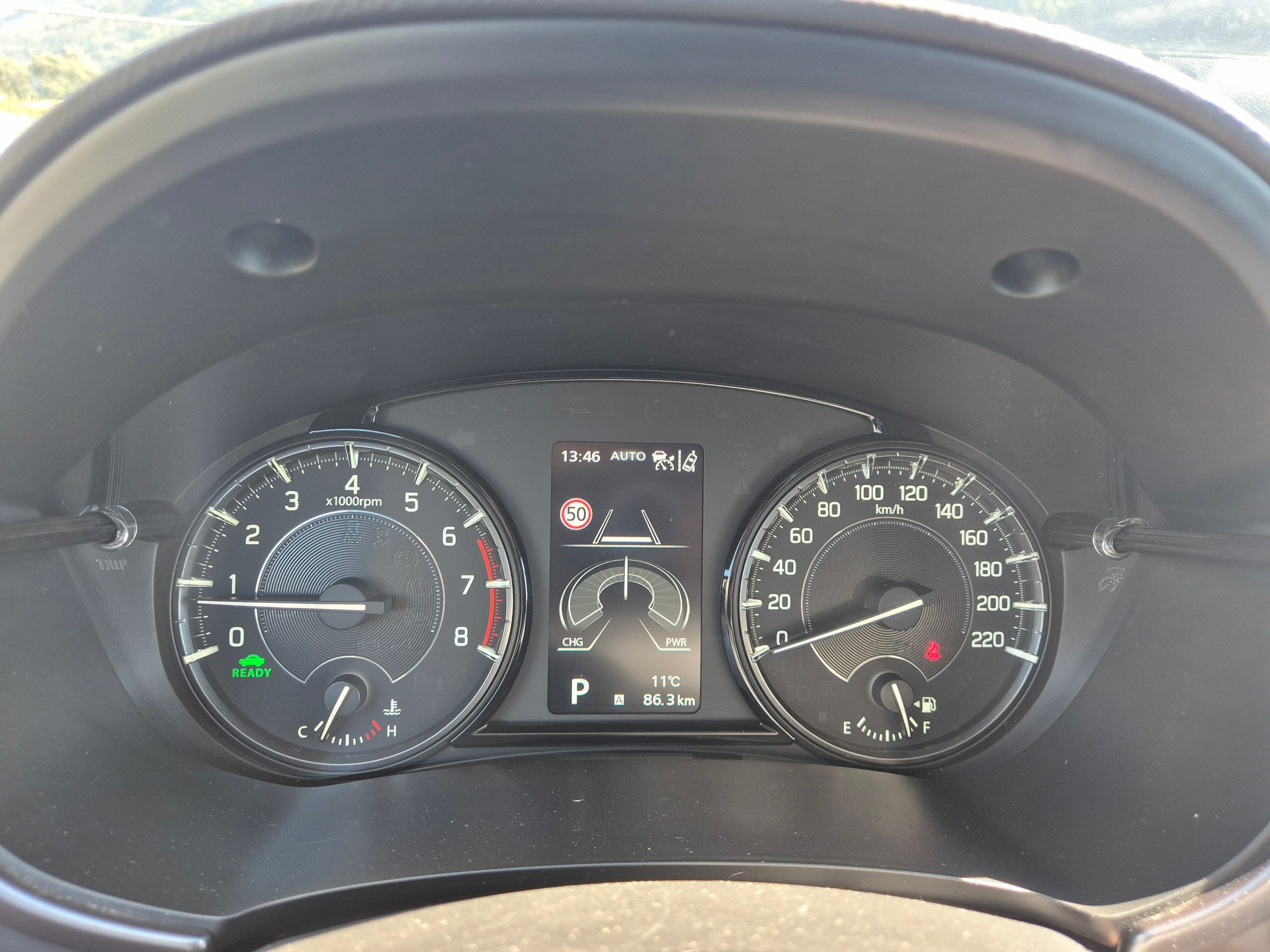 SUZUKI Vitara 1.5 Hybrid Edition 35 4x4 AGS-image-14