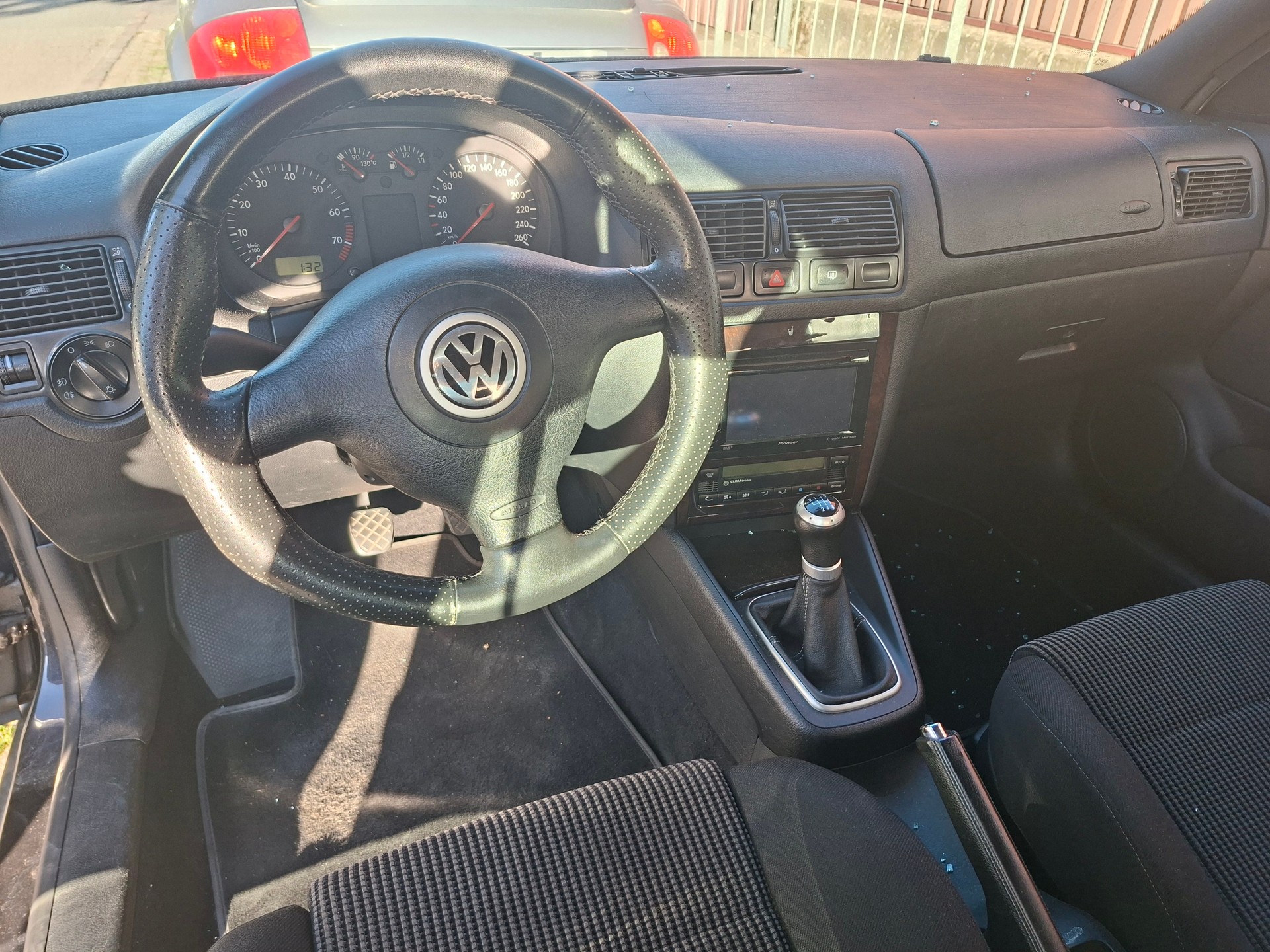 VW Golf 1.8 T GTI Sportec-image-11