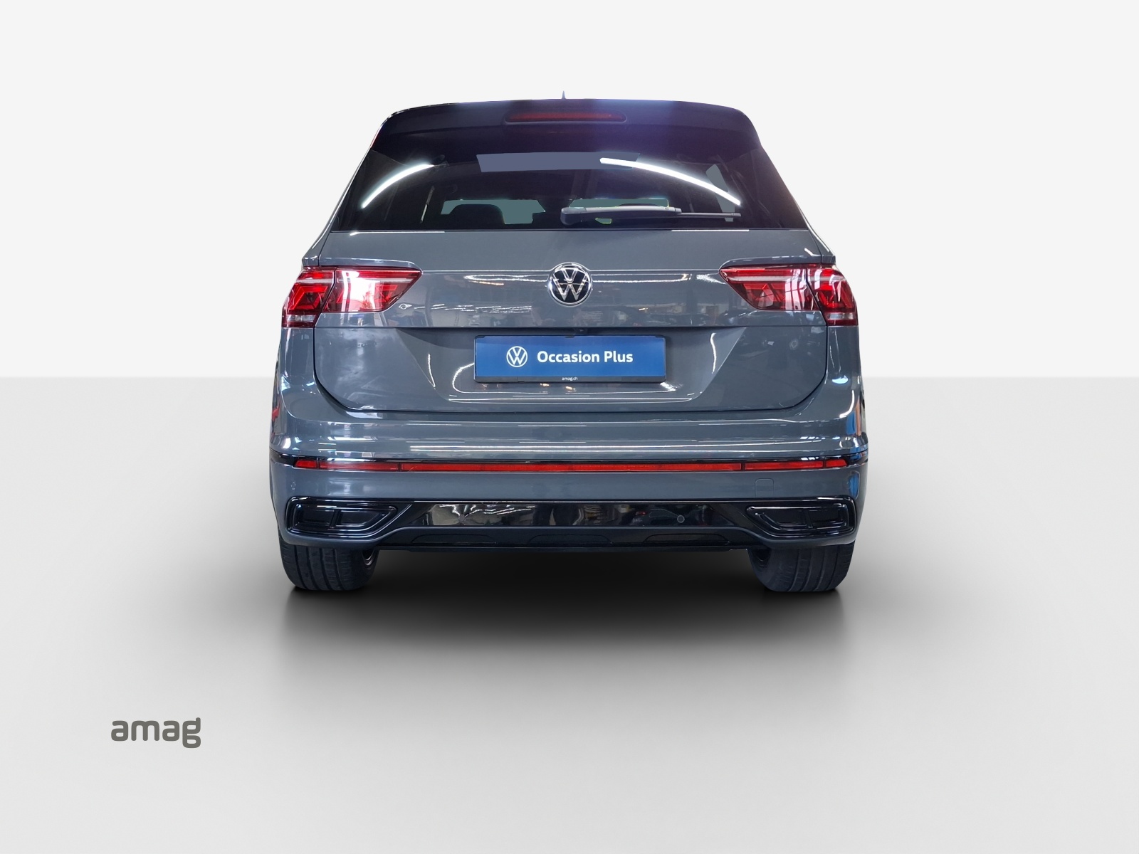 VW Tiguan 2.0TSI R-Line 4Motion DSG-image-3
