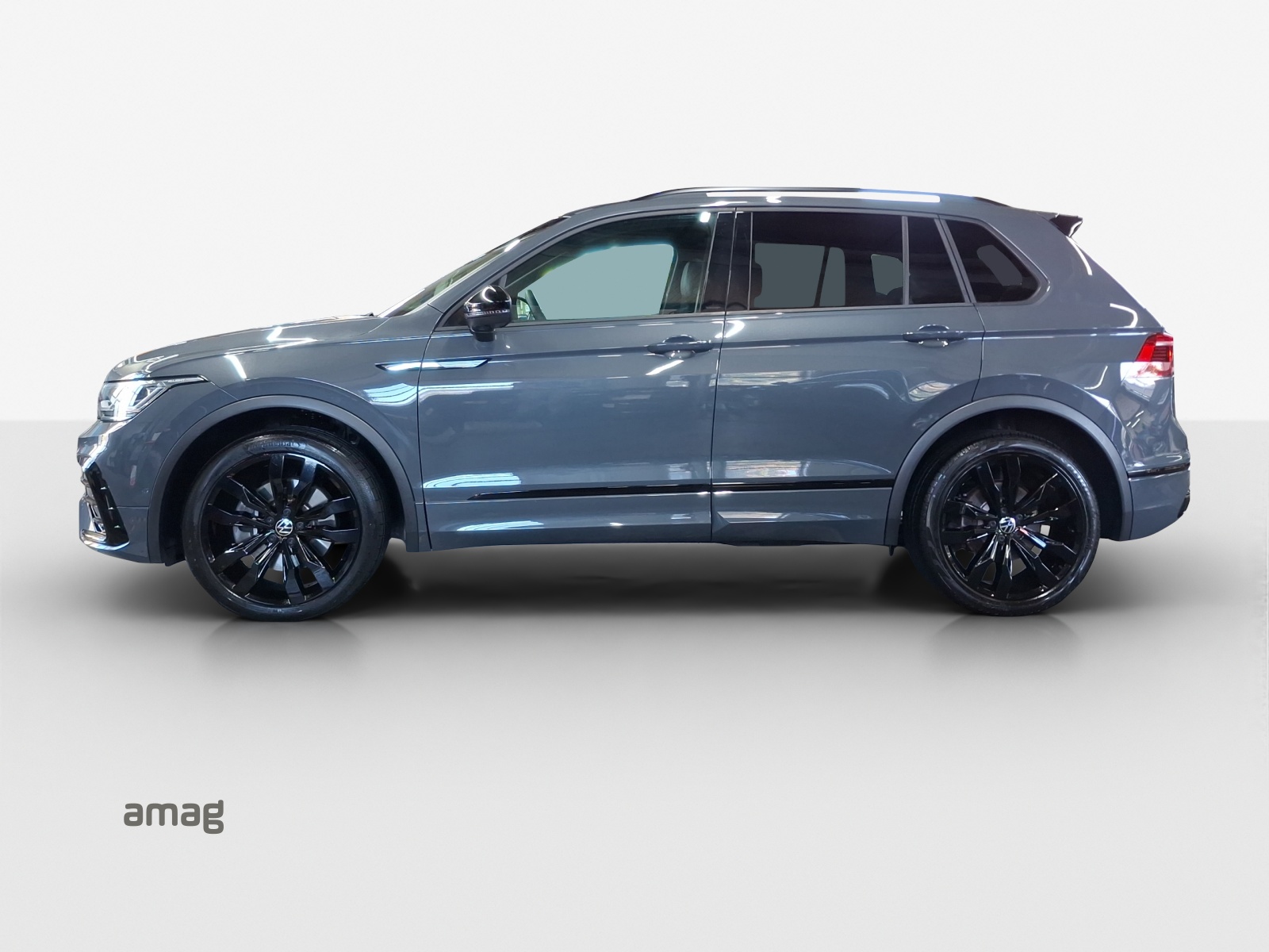 VW Tiguan 2.0TSI R-Line 4Motion DSG-image-1
