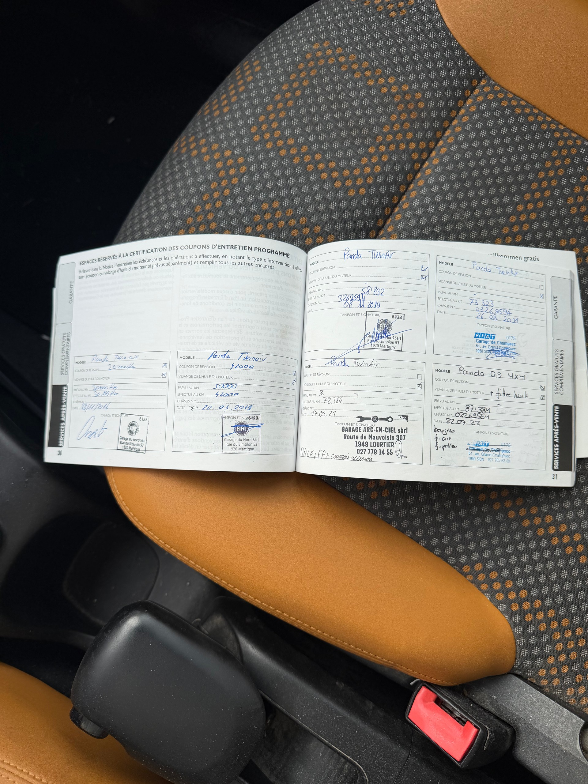 FIAT Panda 0.9 Twinair Turbo Pop 4x4-image-12