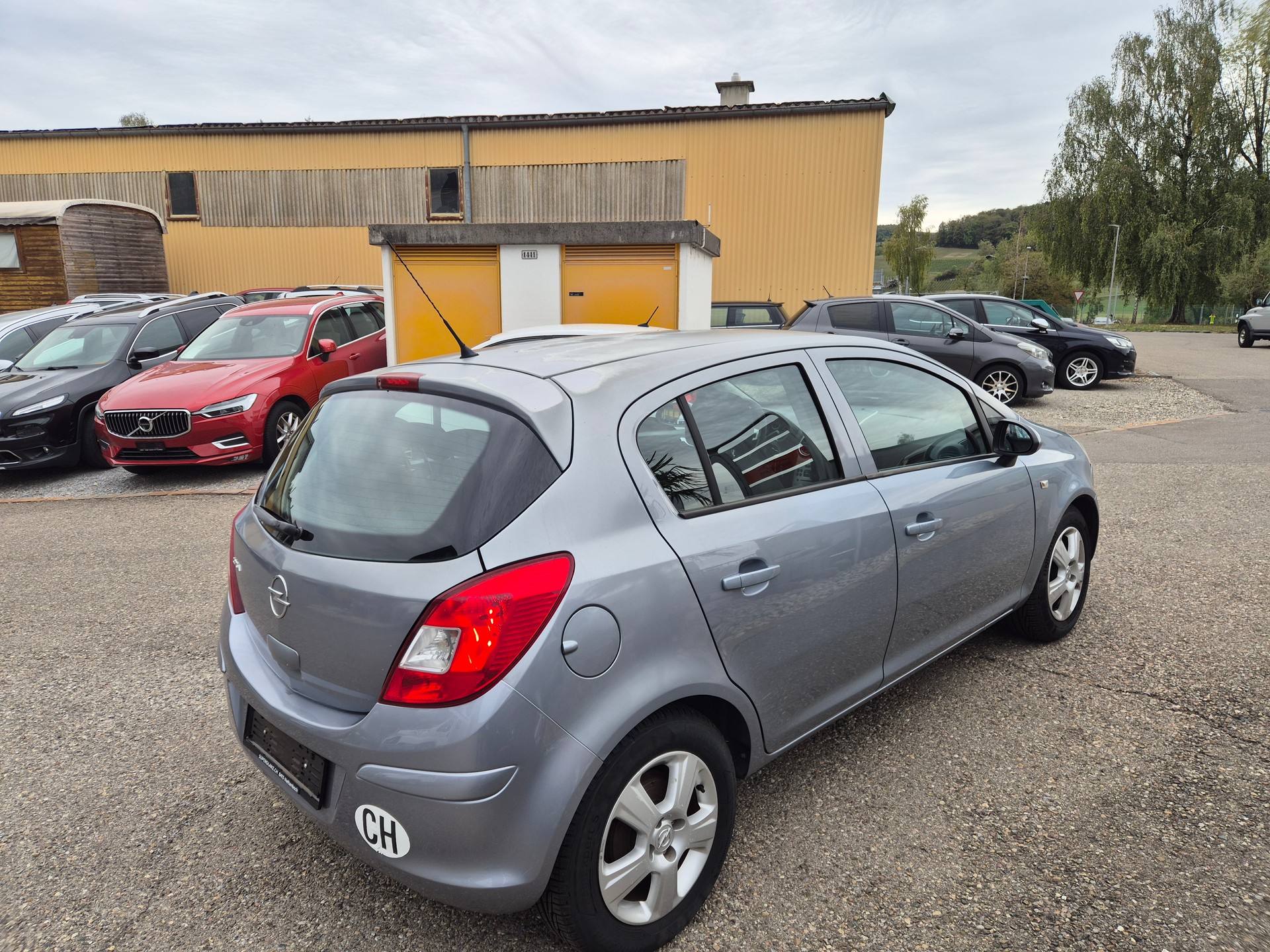 OPEL Corsa 1.2 TP Enjoy-image-12