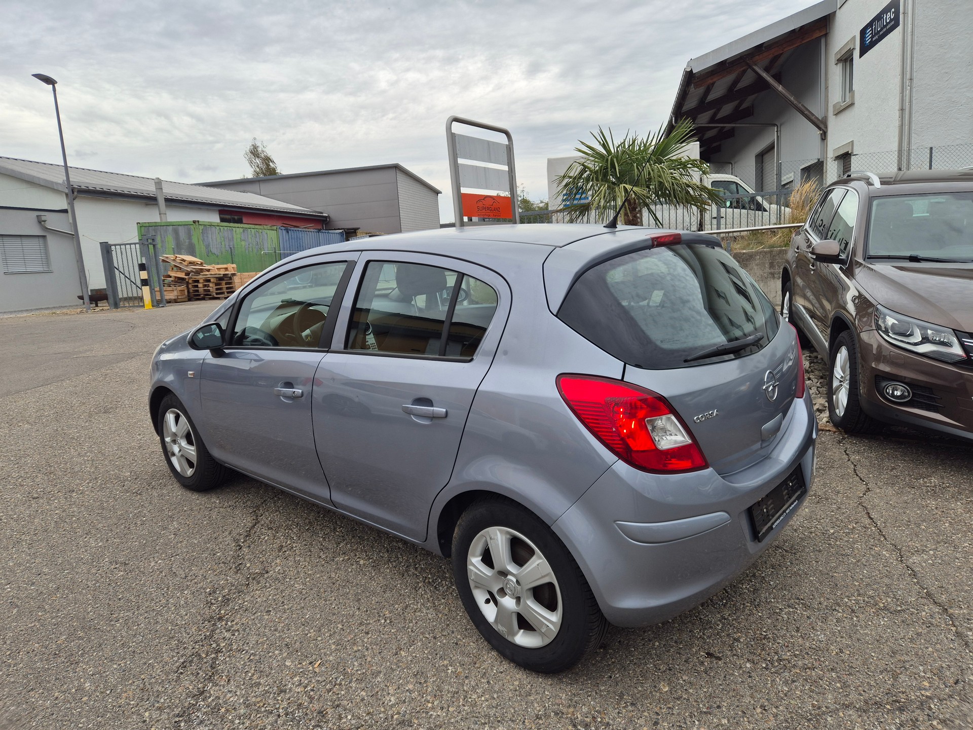 OPEL Corsa 1.2 TP Enjoy-image-2