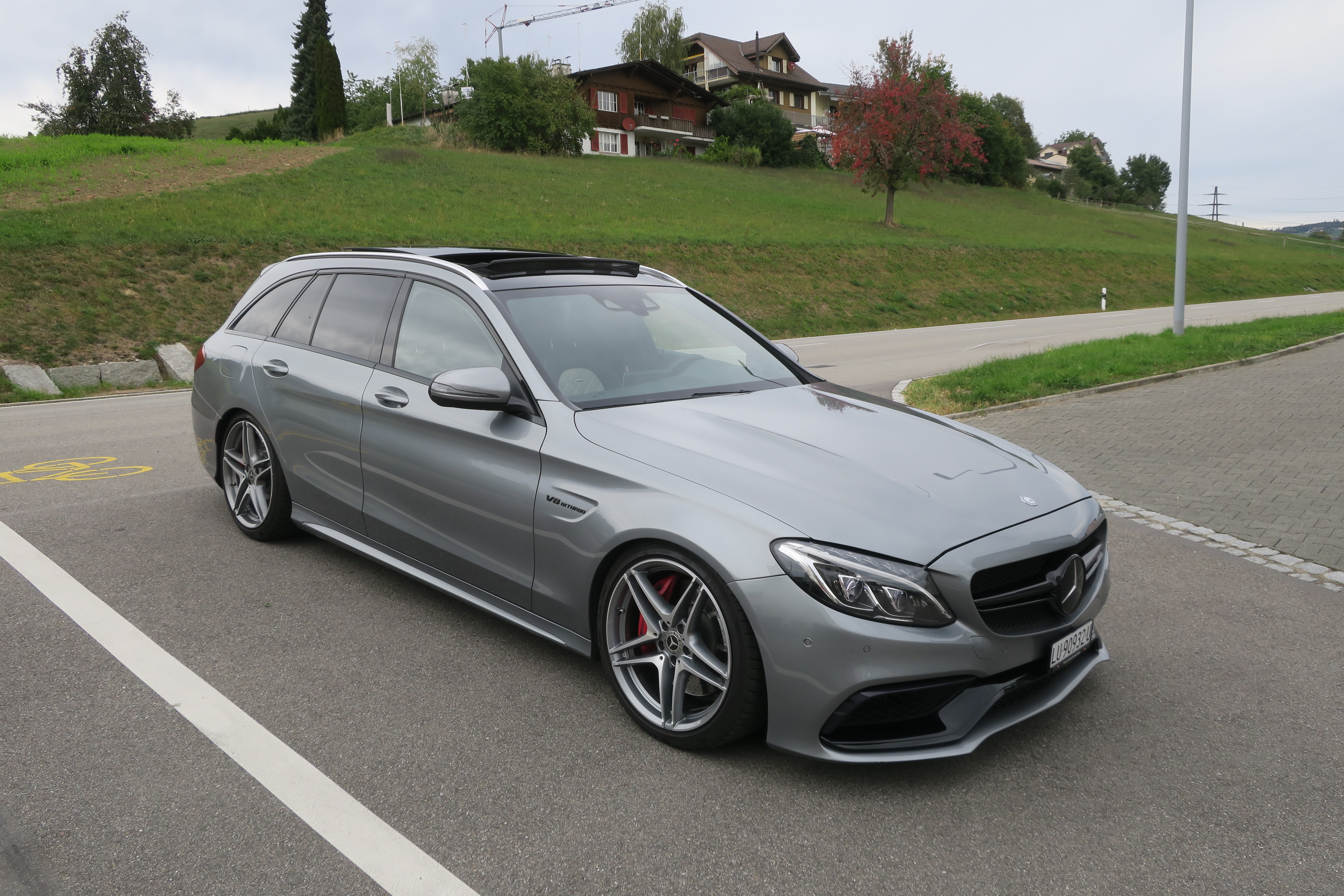 Car photo