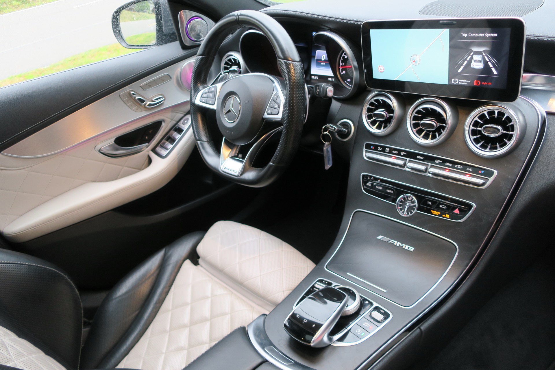 MERCEDES-BENZ C 63 AMG Performance Auspuffanlage-image-3