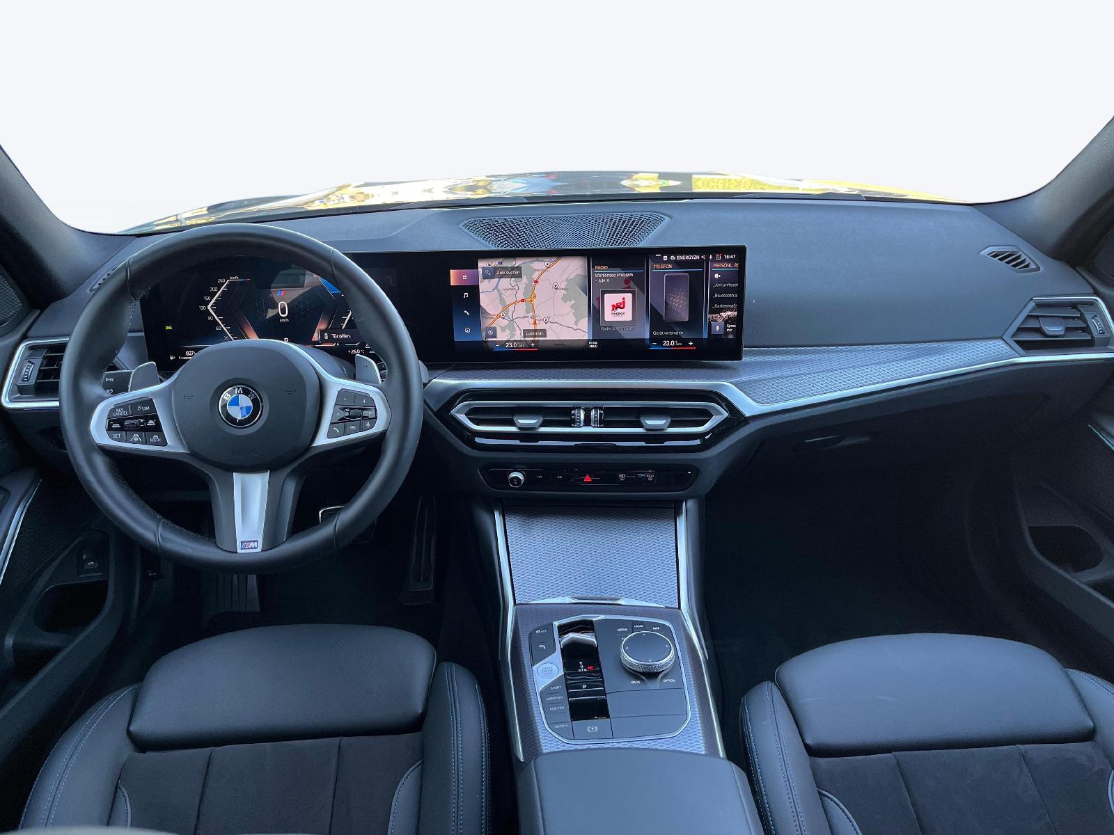 BMW 320d xDrive SAG G21 Touring-image-9