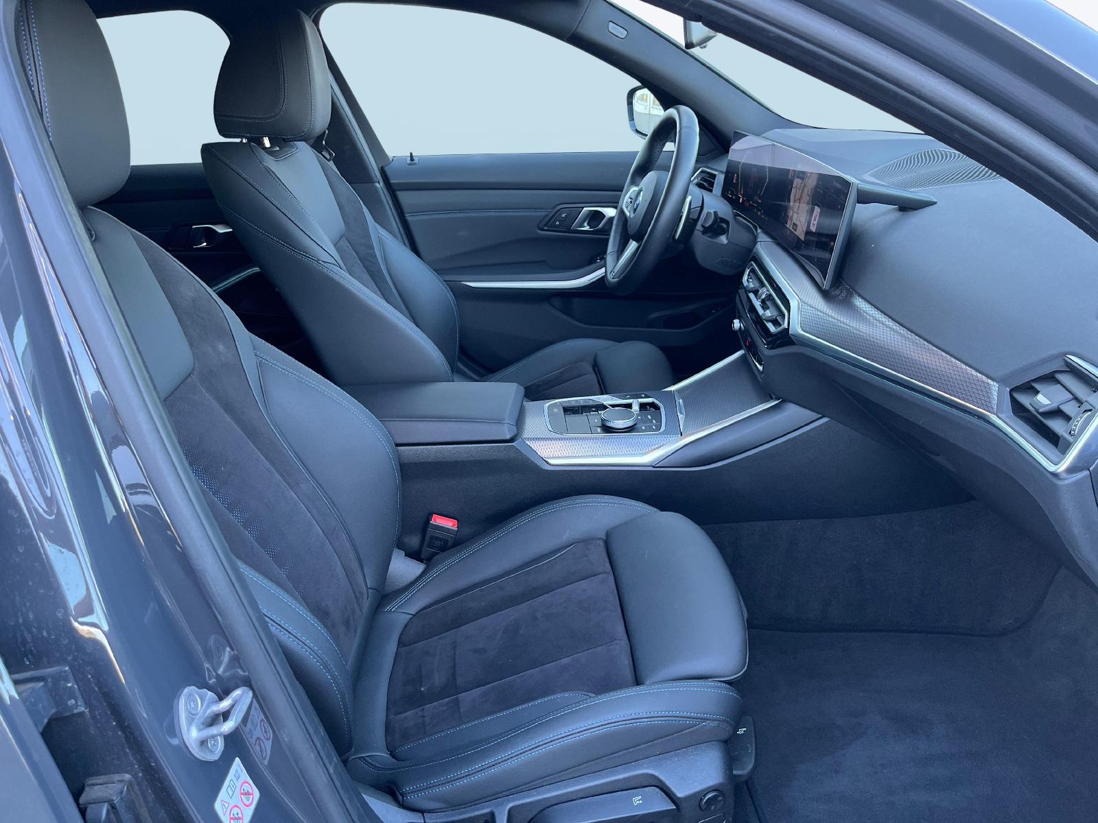 BMW 320d xDrive SAG G21 Touring-image-10