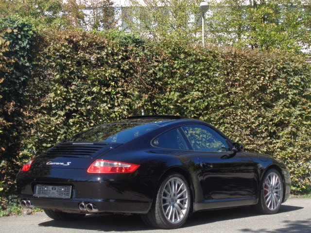 PORSCHE CARRERA S-image-13