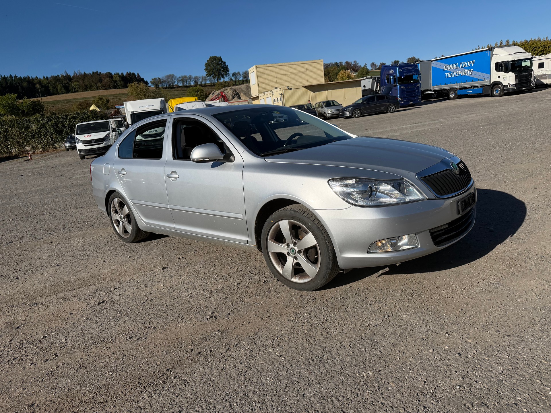 SKODA Octavia 1.8 TSI Elegance-image-2