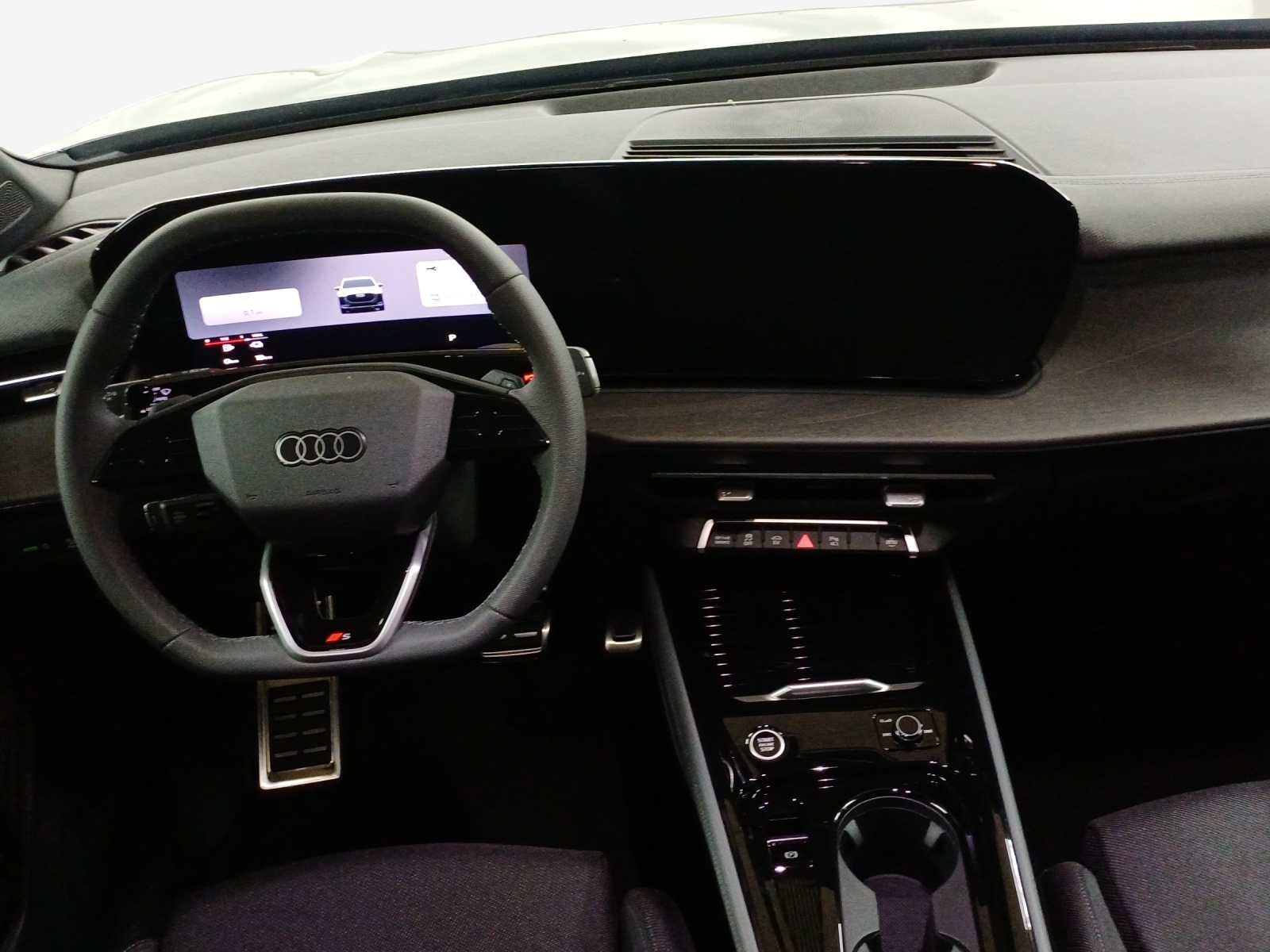 AUDI Q3 SUV e-hybrid 200 kW S tronig-image-8